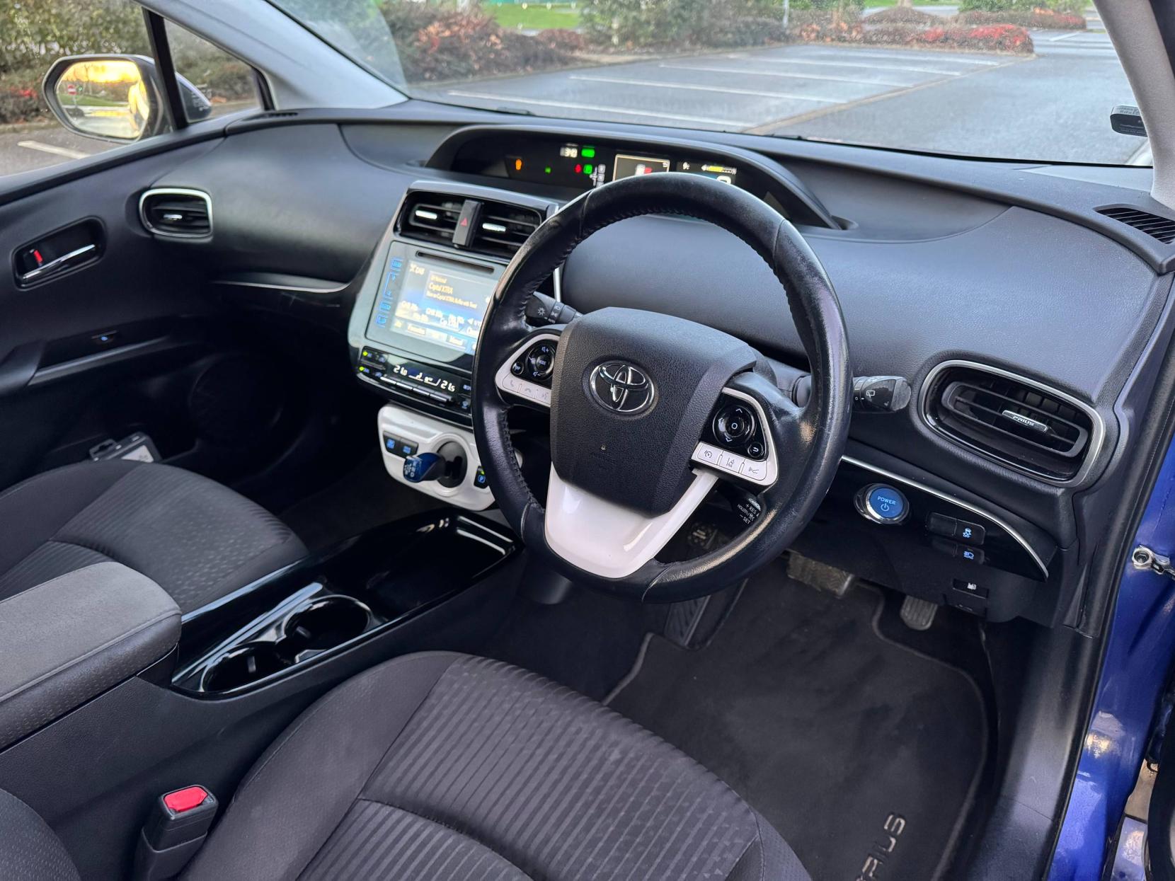 Toyota Prius 1.8 VVT-h Active Hatchback 5dr Petrol Hybrid CVT Euro 6 (s/s) (122 ps)