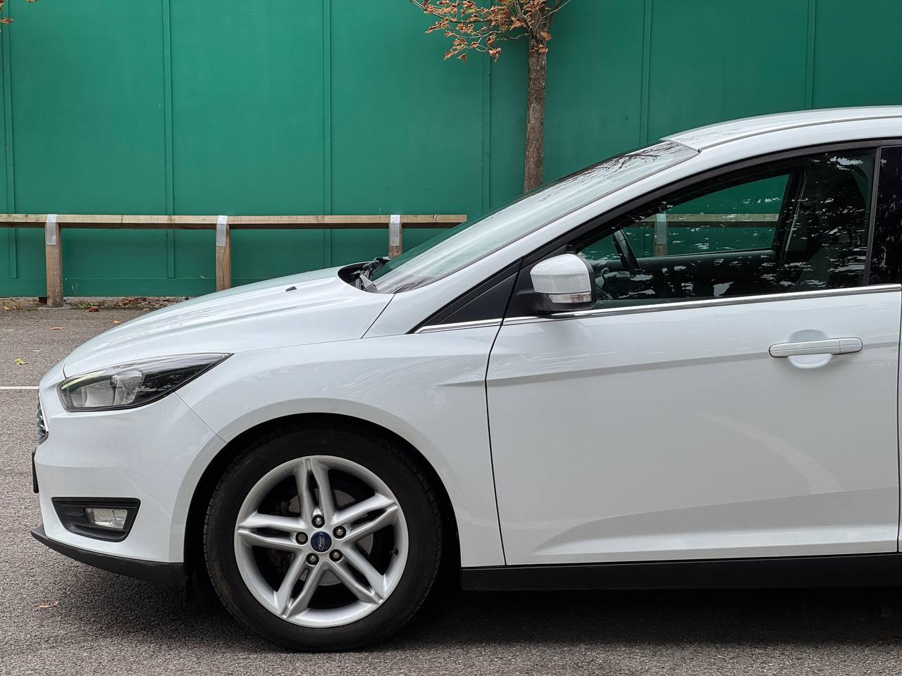 Ford Focus 1.5 TDCi Zetec Hatchback 5dr Diesel Manual Euro 6 (s/s) (120 ps)
