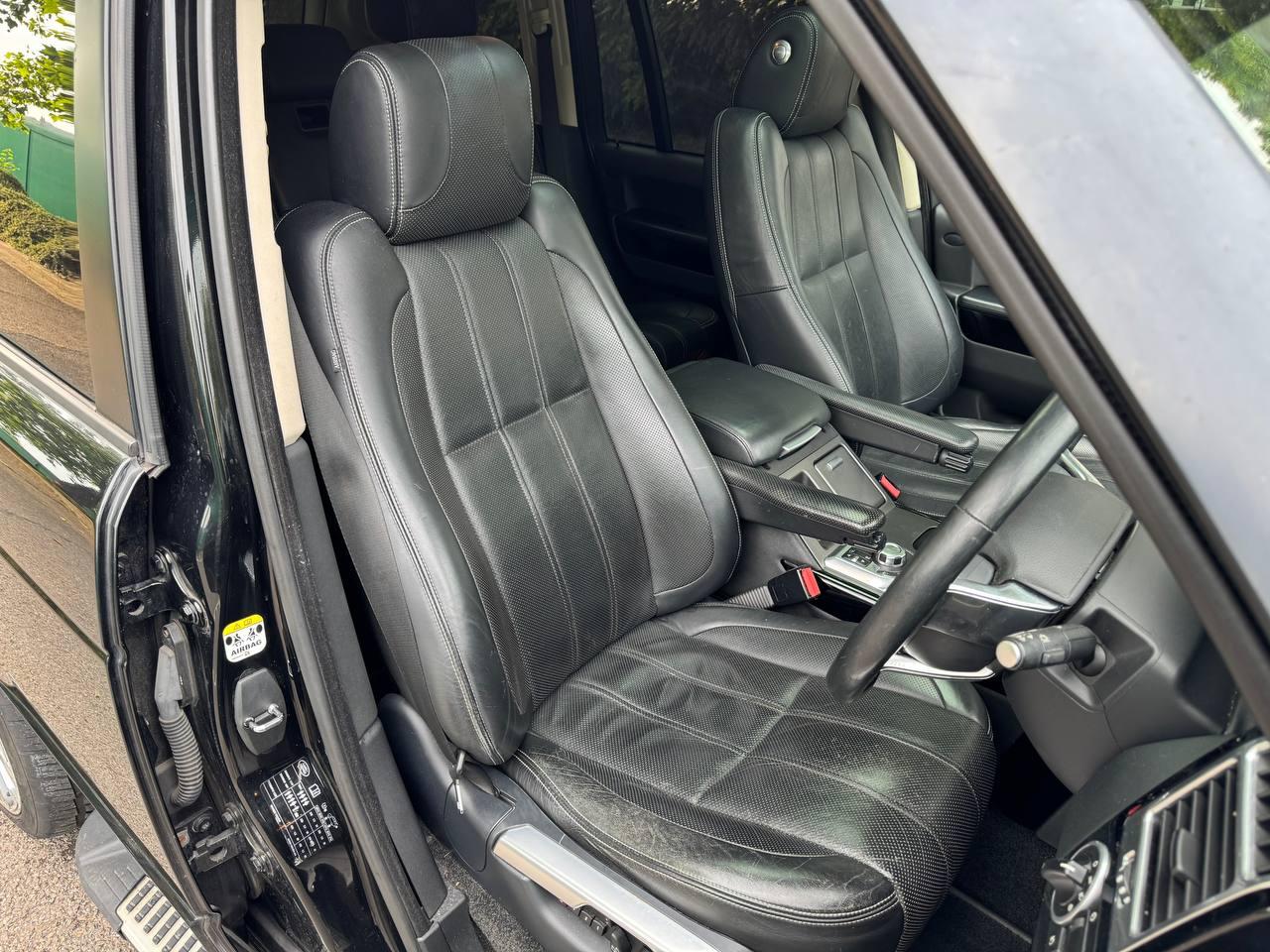 Land Rover Range Rover 3.6 TD V8 Vogue SE SUV 5dr Diesel Auto 4WD Euro 4 (271 ps)