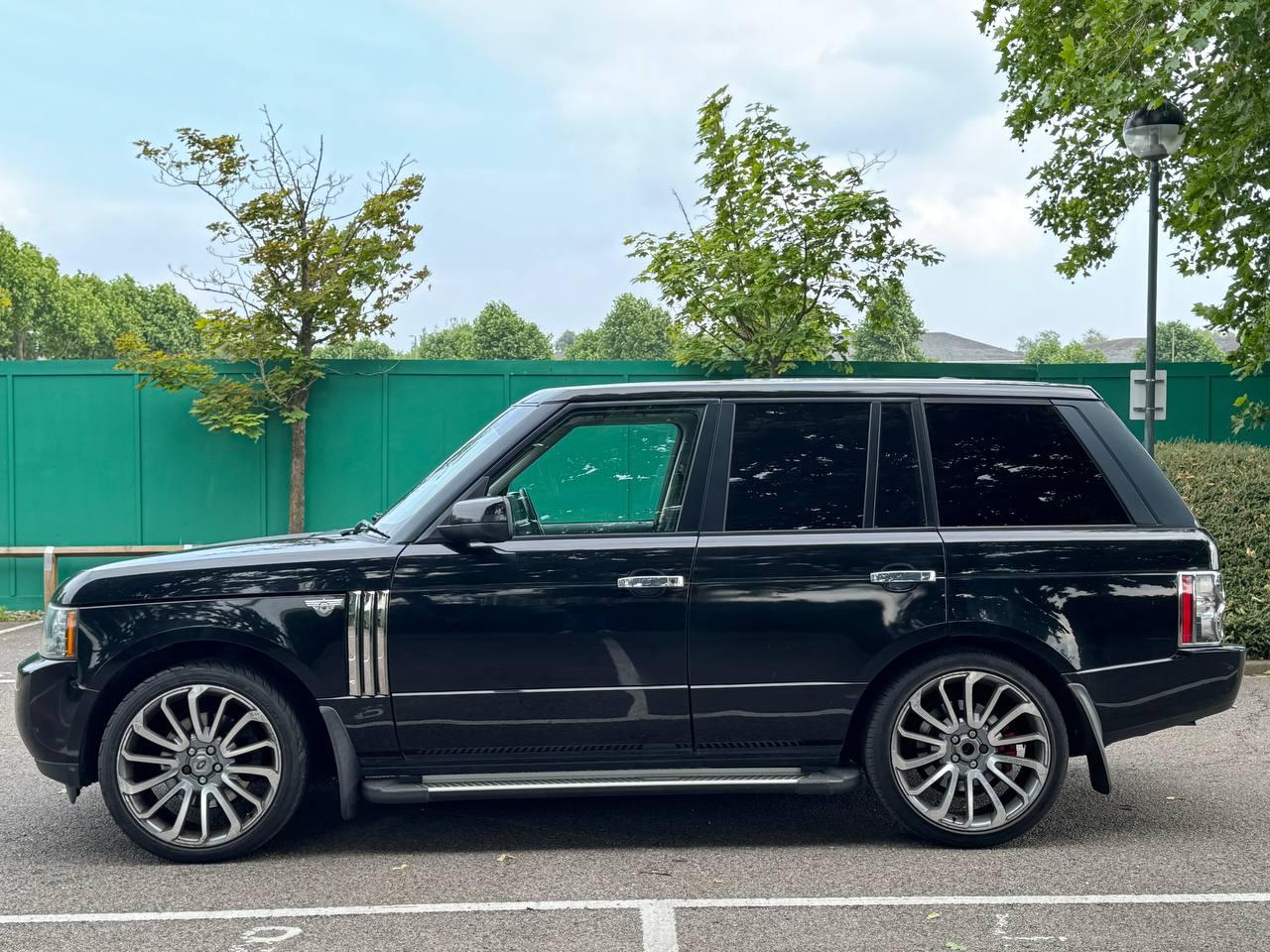 Land Rover Range Rover 3.6 TD V8 Vogue SE SUV 5dr Diesel Auto 4WD Euro 4 (271 ps)