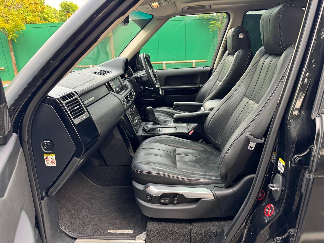 Land Rover Range Rover 3.6 TD V8 Vogue SE SUV 5dr Diesel Auto 4WD Euro 4 (271 ps)