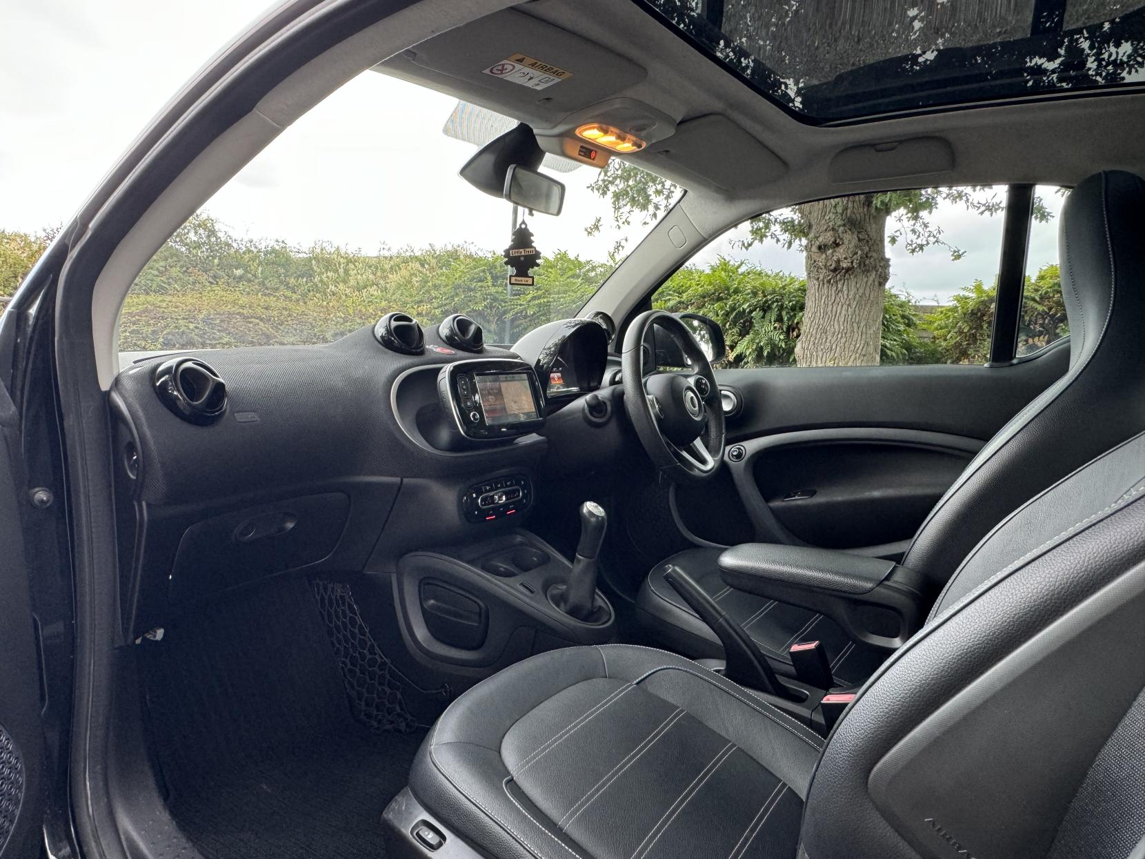Smart fortwo 1.0 Prime Sport (Premium Plus) Coupe 2dr Petrol Manual Euro 6 (s/s) (71 ps)