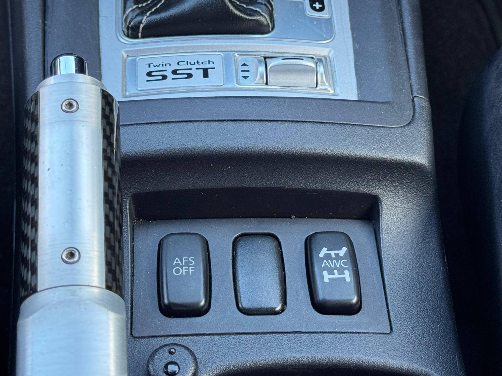 Mitsubishi Lancer 2.0T EVO X GSR FQ-300 Saloon 4dr Petrol SST 4WD Euro 4 (290 ps)