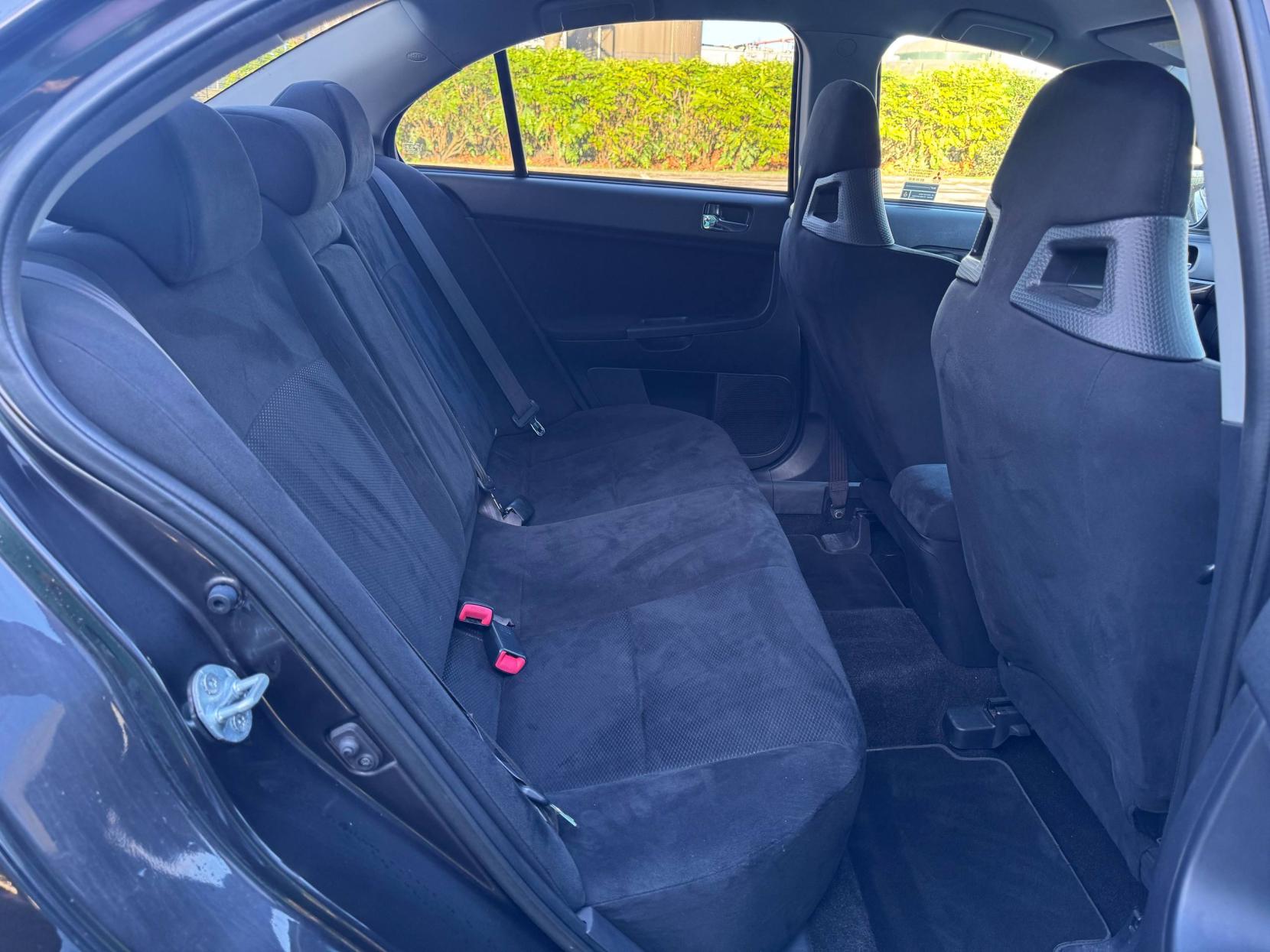 Mitsubishi Lancer 2.0T EVO X GSR FQ-300 Saloon 4dr Petrol SST 4WD Euro 4 (290 ps)