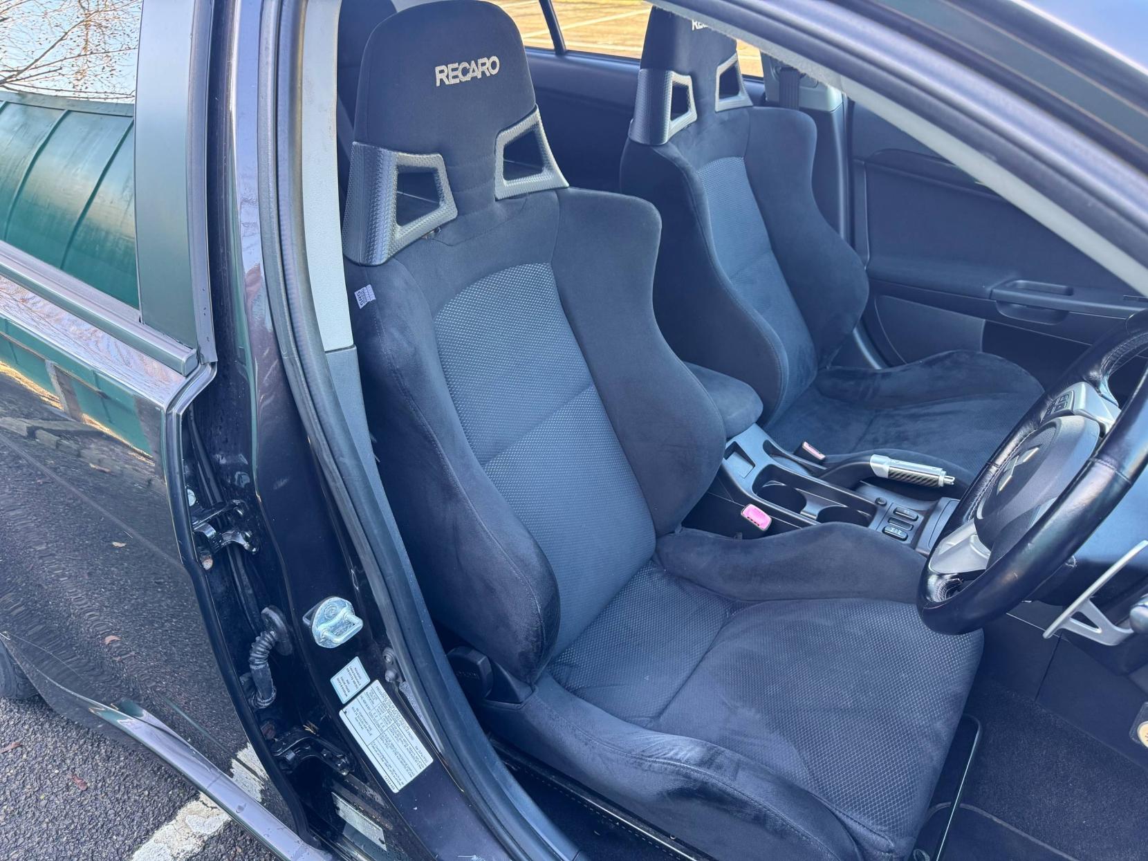 Mitsubishi Lancer 2.0T EVO X GSR FQ-300 Saloon 4dr Petrol SST 4WD Euro 4 (290 ps)