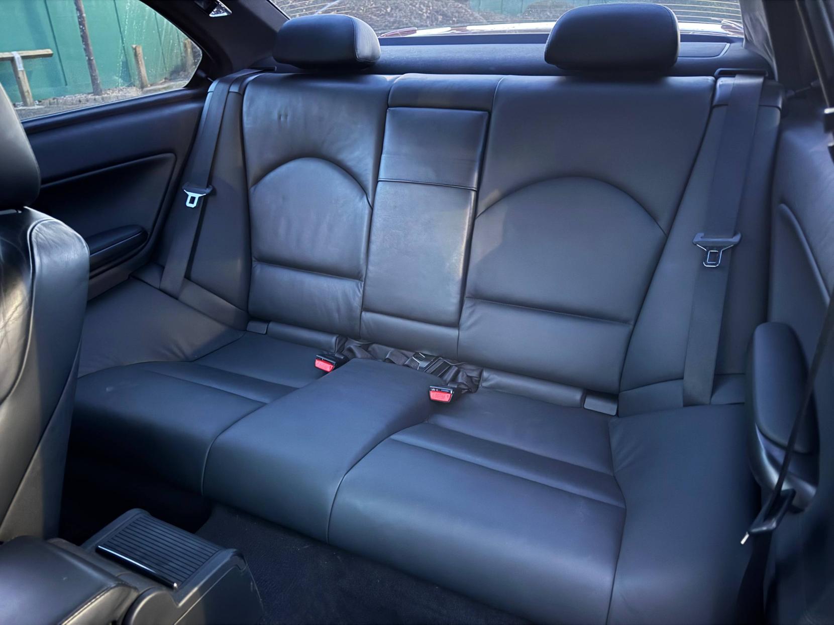 BMW M3 3.2i Coupe 2dr Petrol Manual Euro 3 (343 ps)