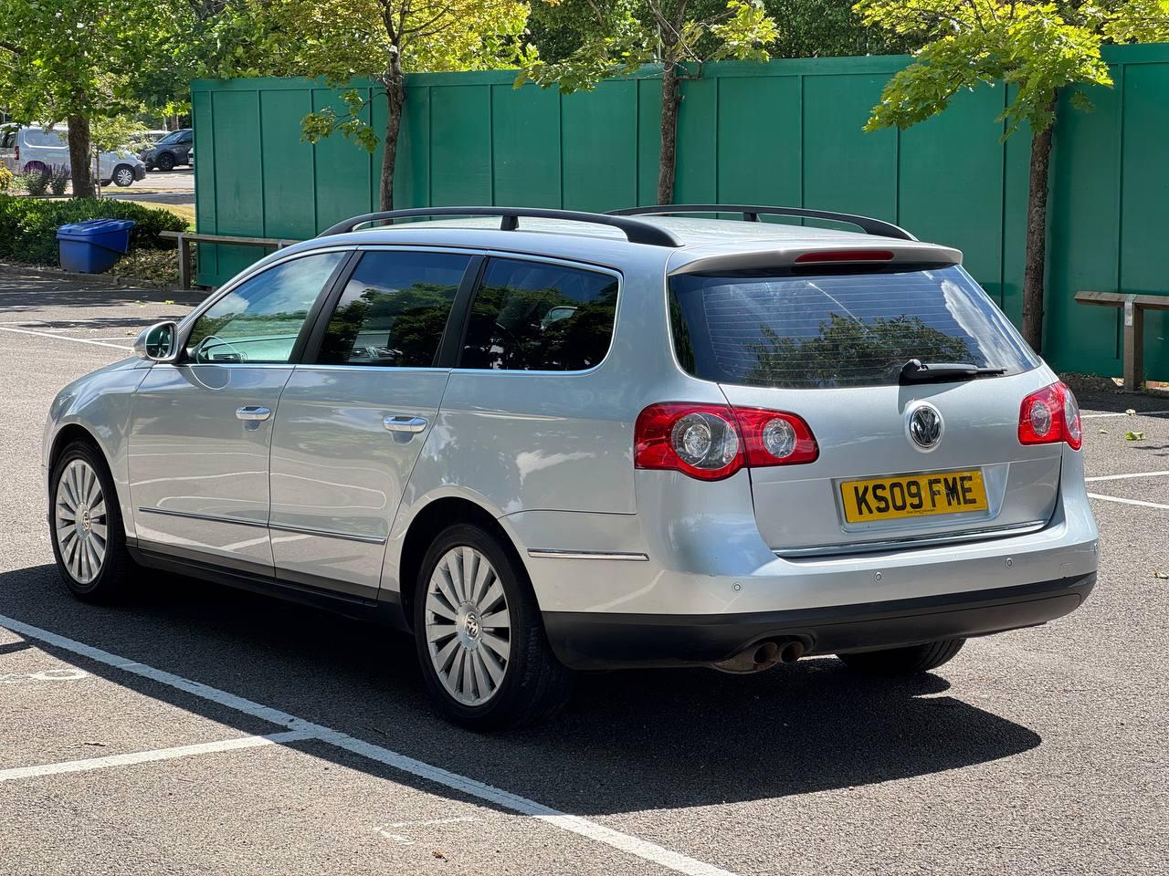 Volkswagen Passat 2.0 TDI Highline Estate 5dr Diesel Manual Euro 5 (140 ps)