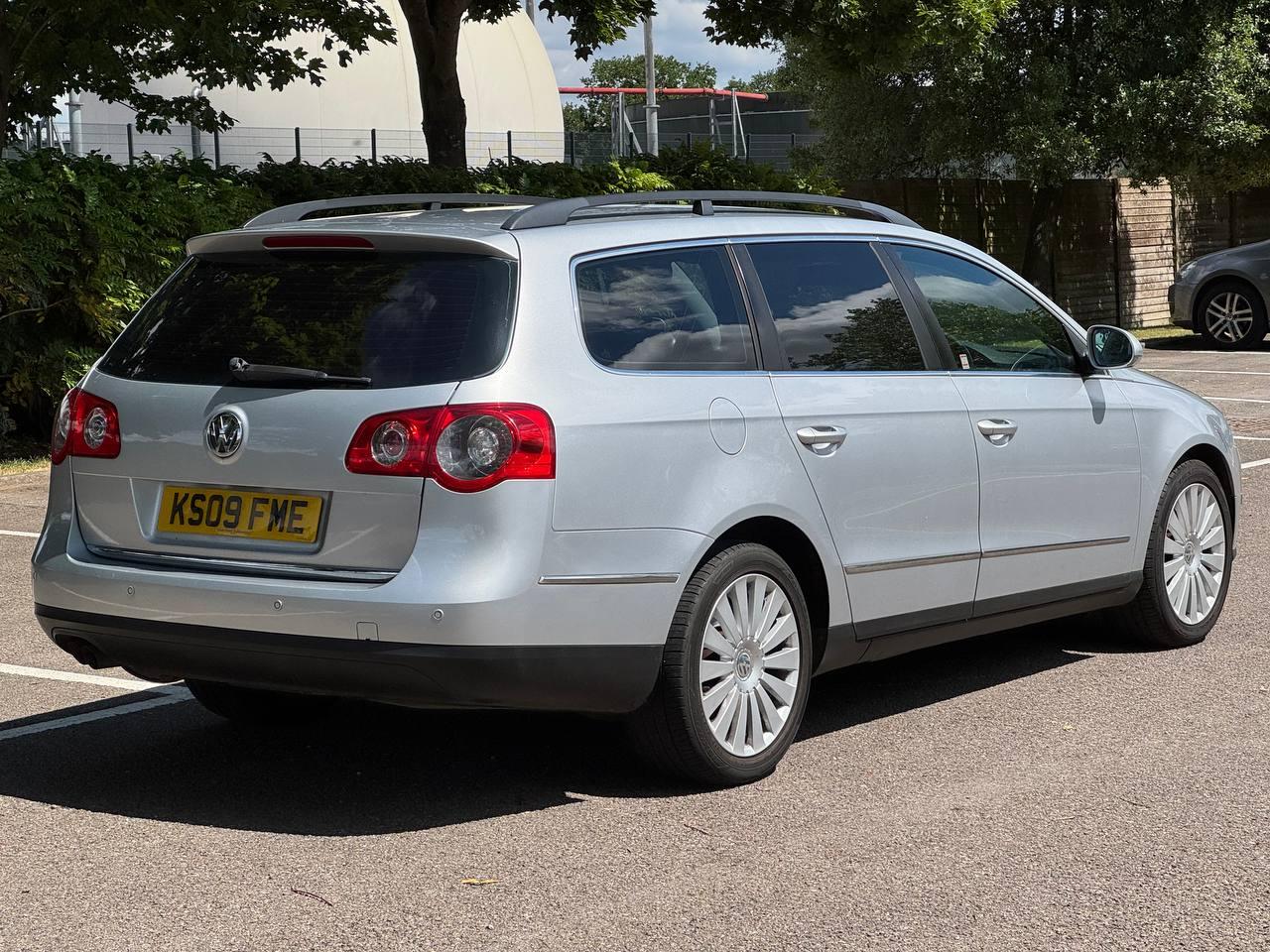 Volkswagen Passat 2.0 TDI Highline Estate 5dr Diesel Manual Euro 5 (140 ps)