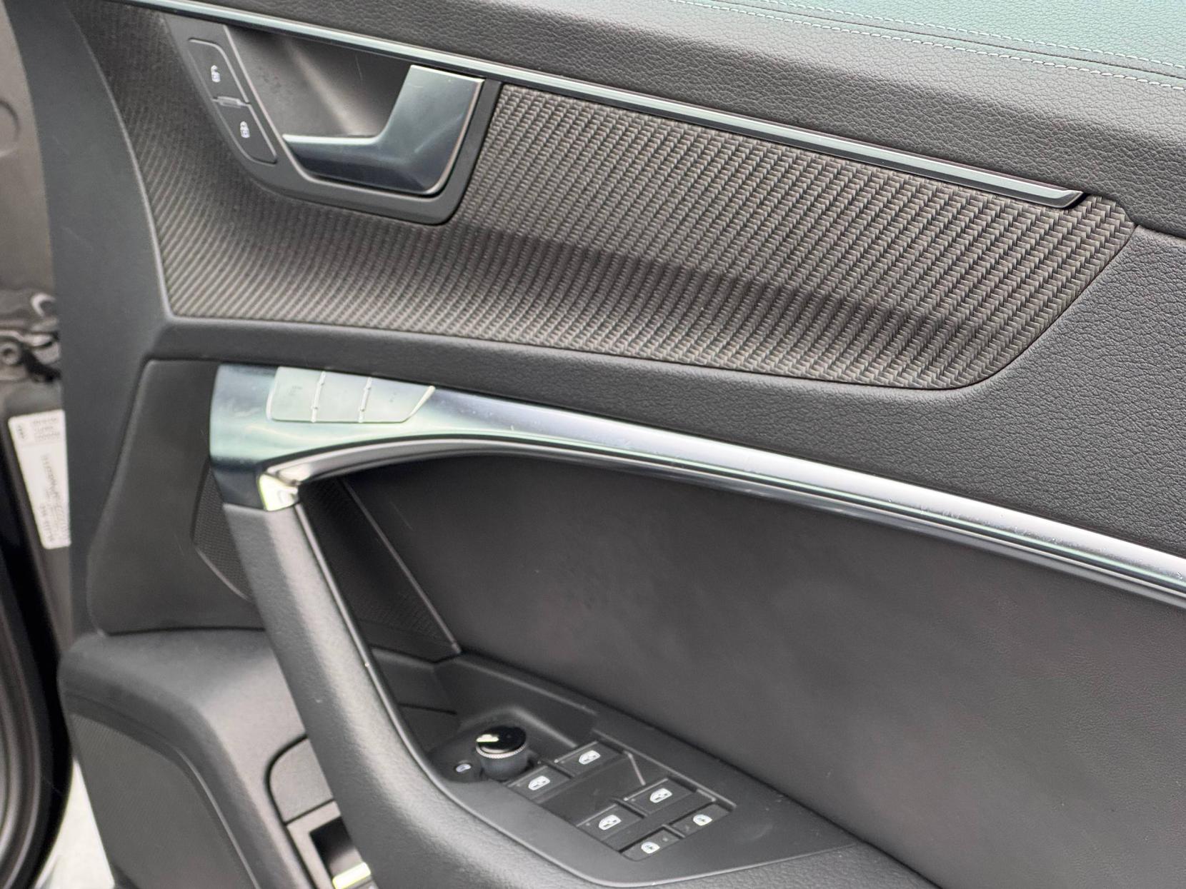 Audi A6 Saloon 2.0 TFSI 40 Black Edition Saloon 4dr Petrol S Tronic Euro 6 (s/s) (204 ps)