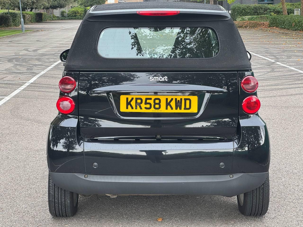 Smart fortwo 1.0 Passion Cabriolet 2dr Petrol Auto Euro 4 (84 bhp)