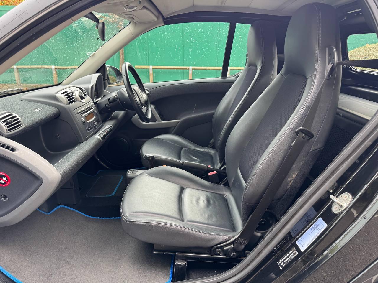 Smart fortwo 1.0 Passion Cabriolet 2dr Petrol Auto Euro 4 (84 bhp)