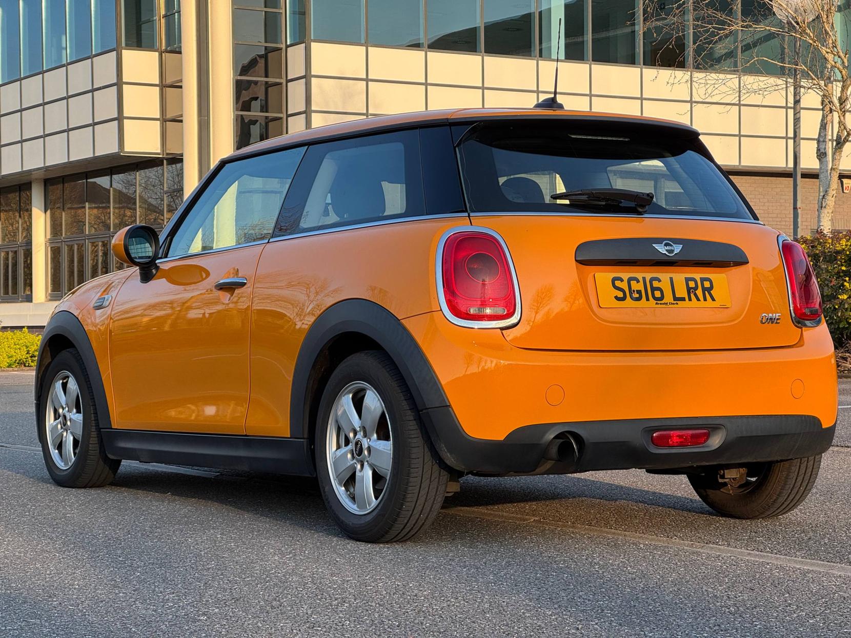 MINI Hatch 1.2 One Hatchback 3dr Petrol Manual Euro 6 (s/s) (102 ps)