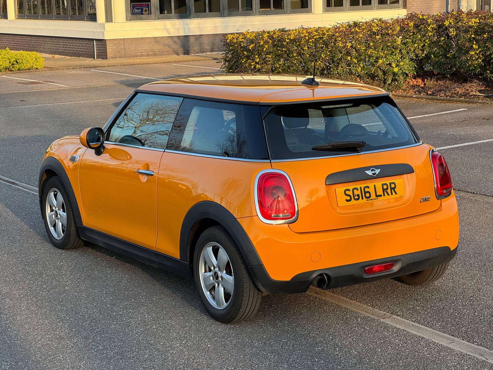 MINI Hatch 1.2 One Hatchback 3dr Petrol Manual Euro 6 (s/s) (102 ps)