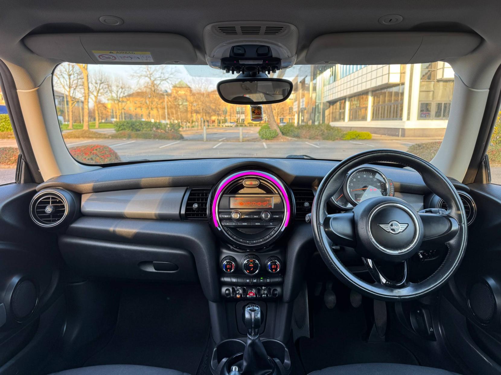 MINI Hatch 1.2 One Hatchback 3dr Petrol Manual Euro 6 (s/s) (102 ps)