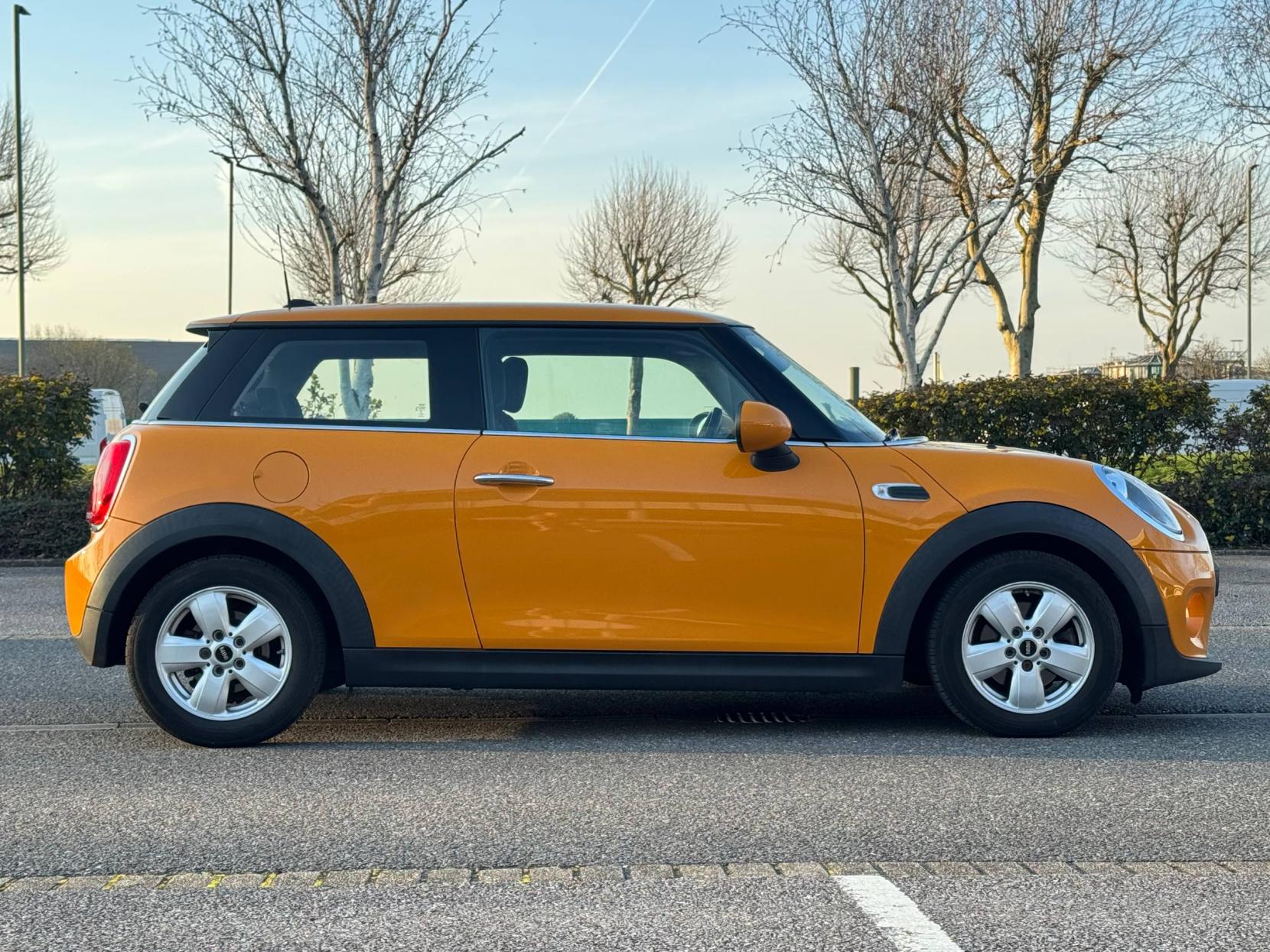 MINI Hatch 1.2 One Hatchback 3dr Petrol Manual Euro 6 (s/s) (102 ps)