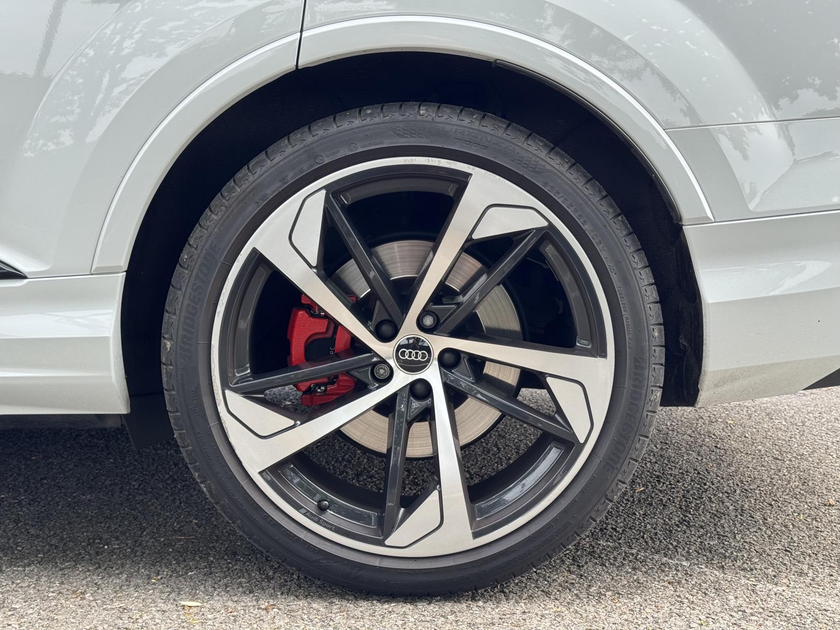 Audi Q7 3.0 TDI V6 50 Black Edition SUV 5dr Diesel Tiptronic quattro Euro 6 (s/s) (286 ps)