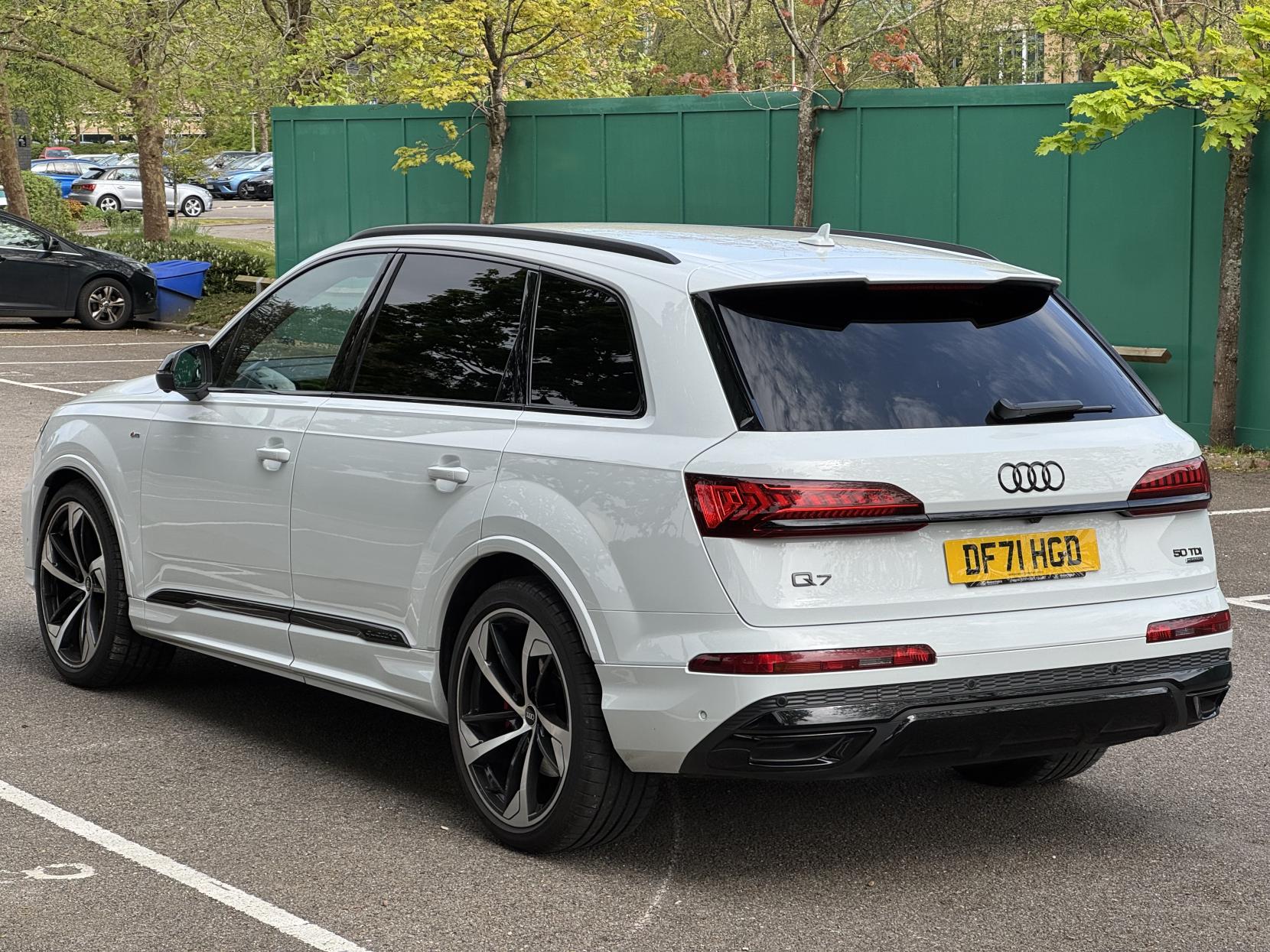 Audi Q7 3.0 TDI V6 50 Black Edition SUV 5dr Diesel Tiptronic quattro Euro 6 (s/s) (286 ps)