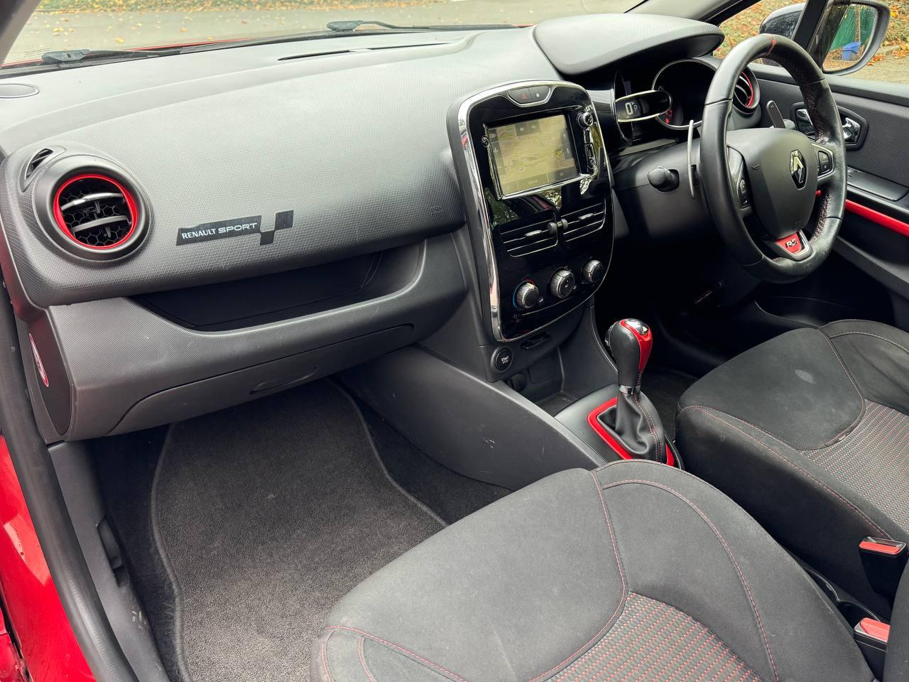 Renault Clio 1.6 TCe Renaultsport Hatchback 5dr Petrol EDC Euro 5 (200 ps)