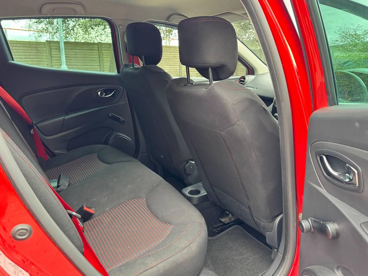 Renault Clio 1.6 TCe Renaultsport Hatchback 5dr Petrol EDC Euro 5 (200 ps)