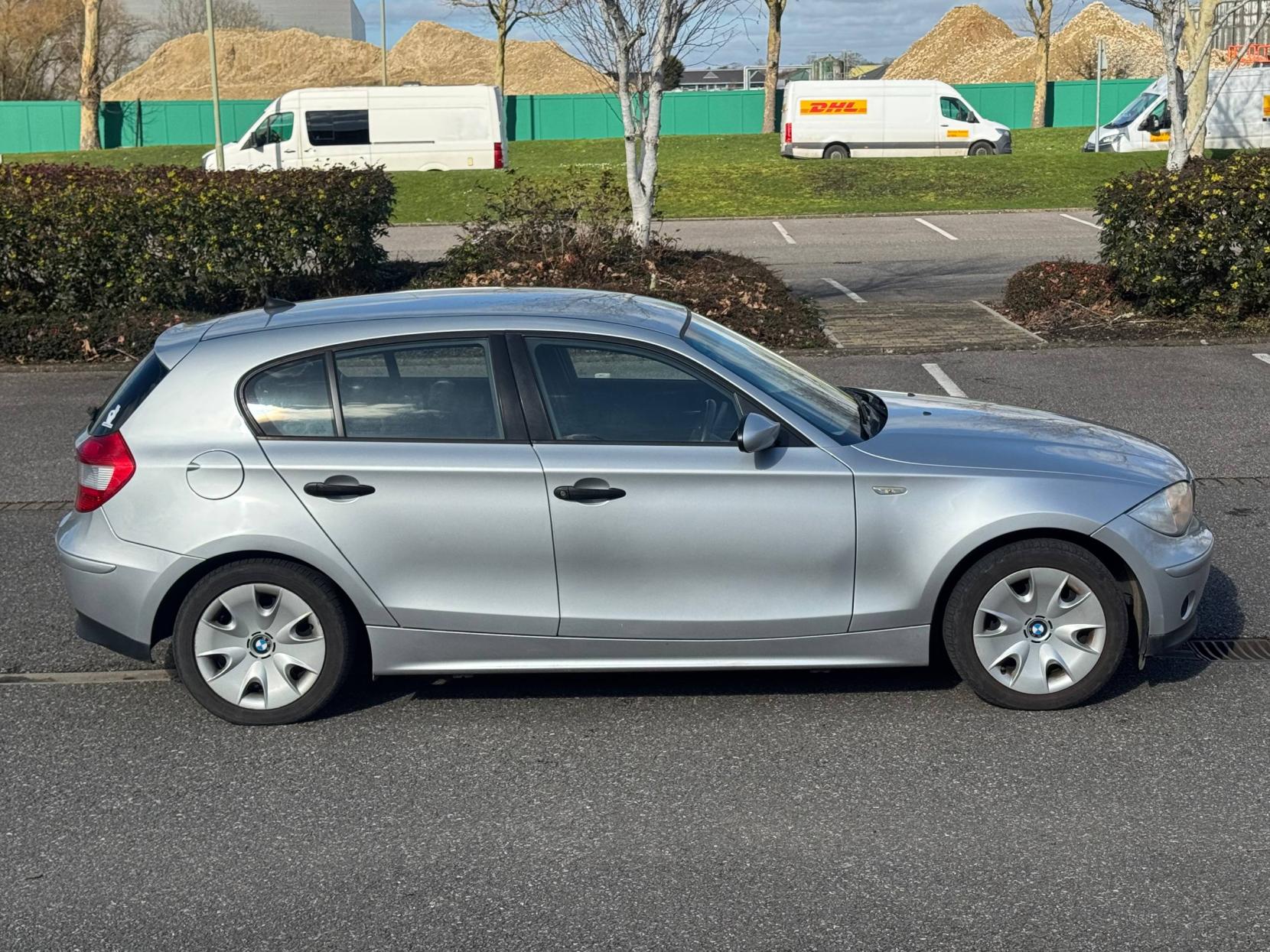 BMW 1 Series 2.0 118i Hatchback 5dr Petrol Manual 6 Spd Euro 4 (129 ps)