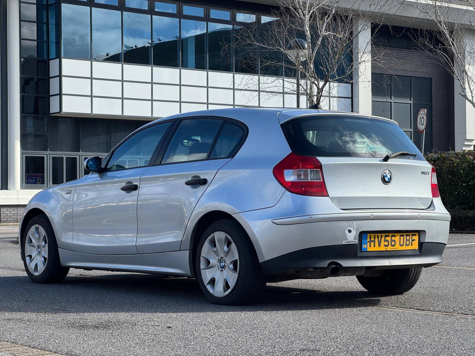 BMW 1 Series 2.0 118i Hatchback 5dr Petrol Manual 6 Spd Euro 4 (129 ps)