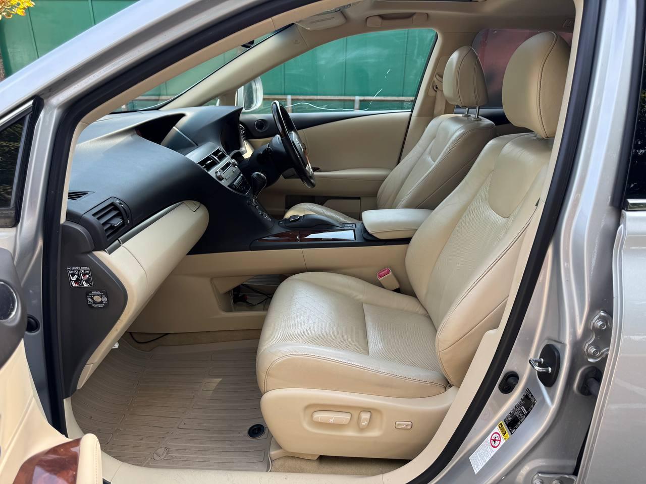 Lexus RX 3.5 450h V6 Luxury SUV 5dr Petrol Hybrid CVT 4WD Euro 5 (s/s) (299 ps)