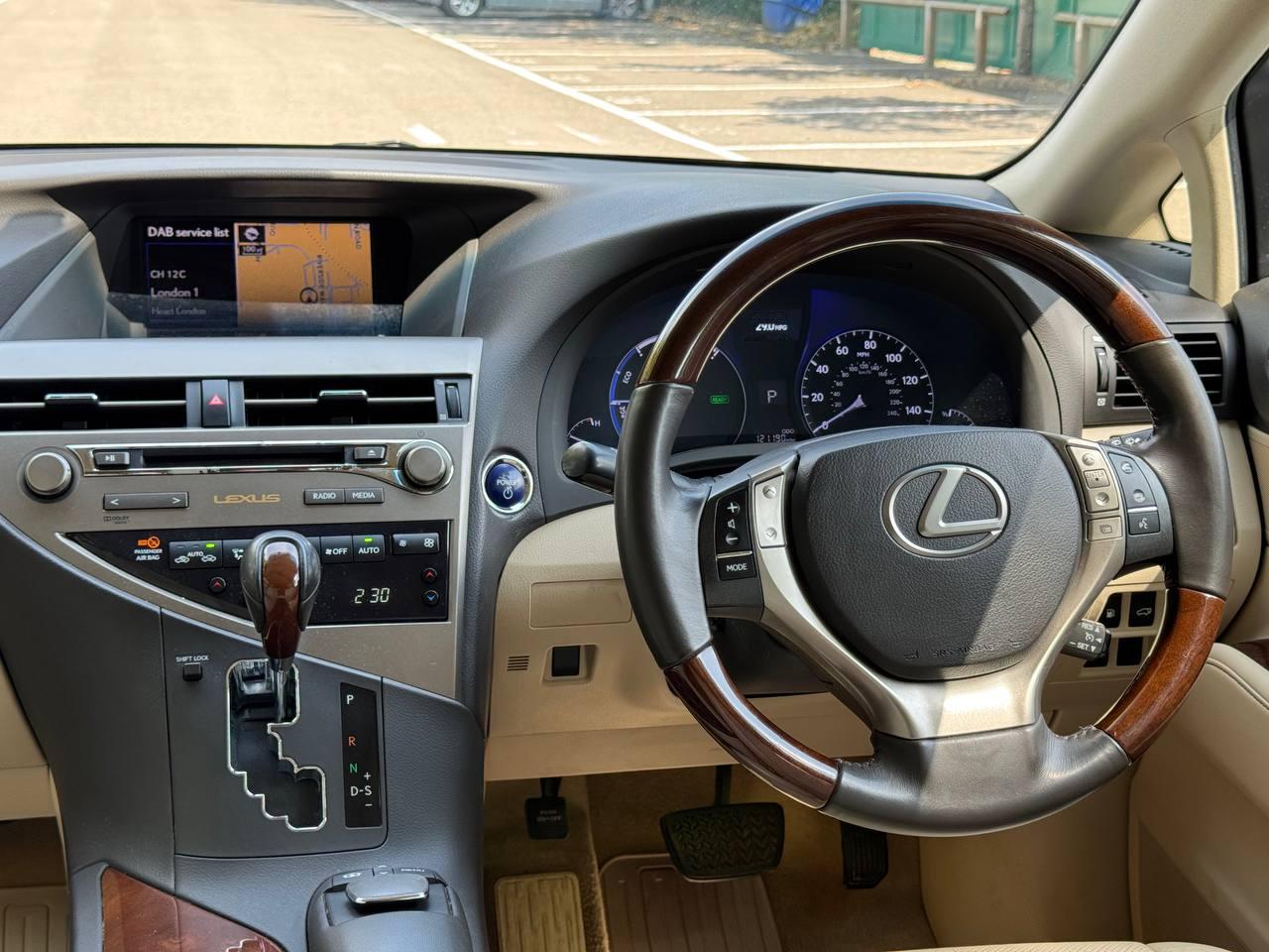 Lexus RX 3.5 450h V6 Luxury SUV 5dr Petrol Hybrid CVT 4WD Euro 5 (s/s) (299 ps)