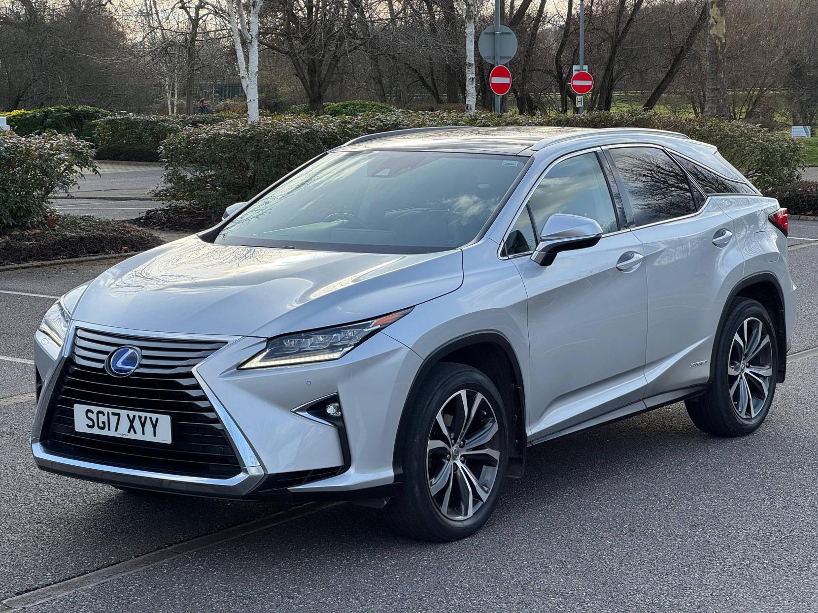 Lexus RX 3.5 450h V6 Luxury SUV 5dr Petrol Hybrid CVT 4WD Euro 6 (s/s) (313 ps)