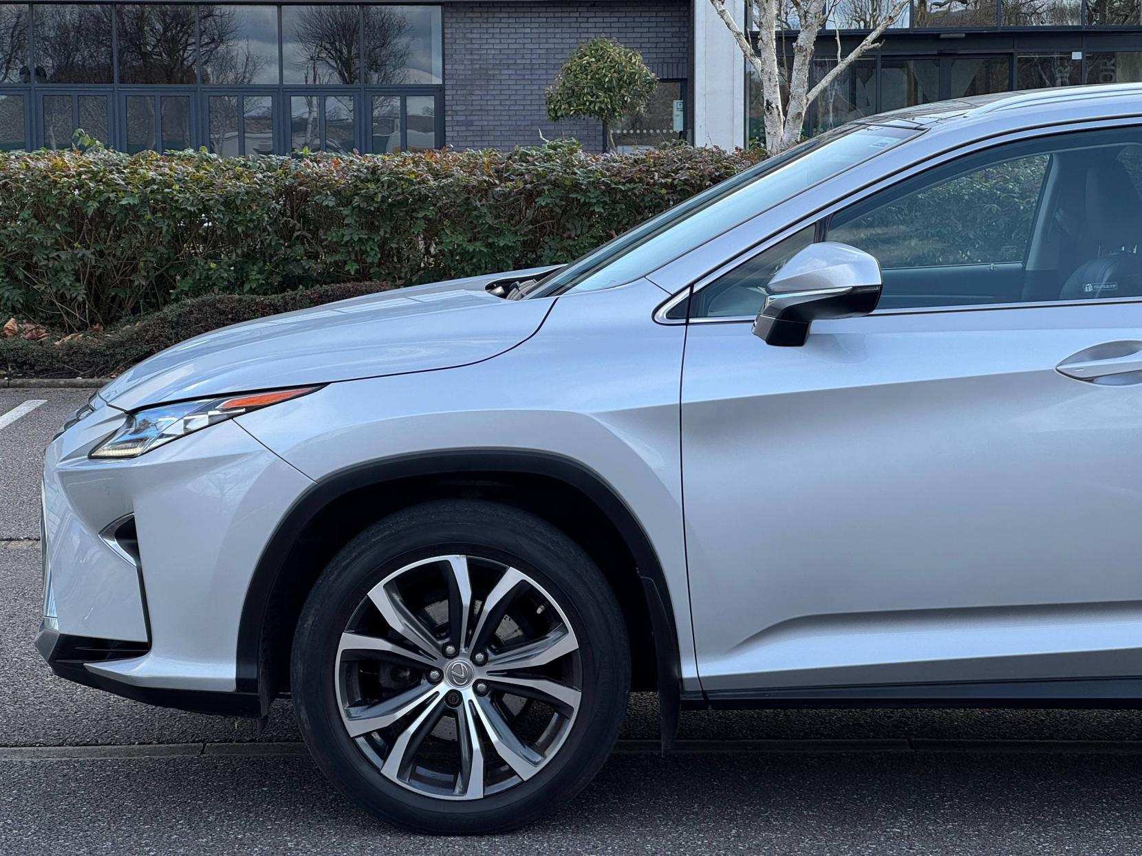 Lexus RX 3.5 450h V6 Luxury SUV 5dr Petrol Hybrid CVT 4WD Euro 6 (s/s) (313 ps)