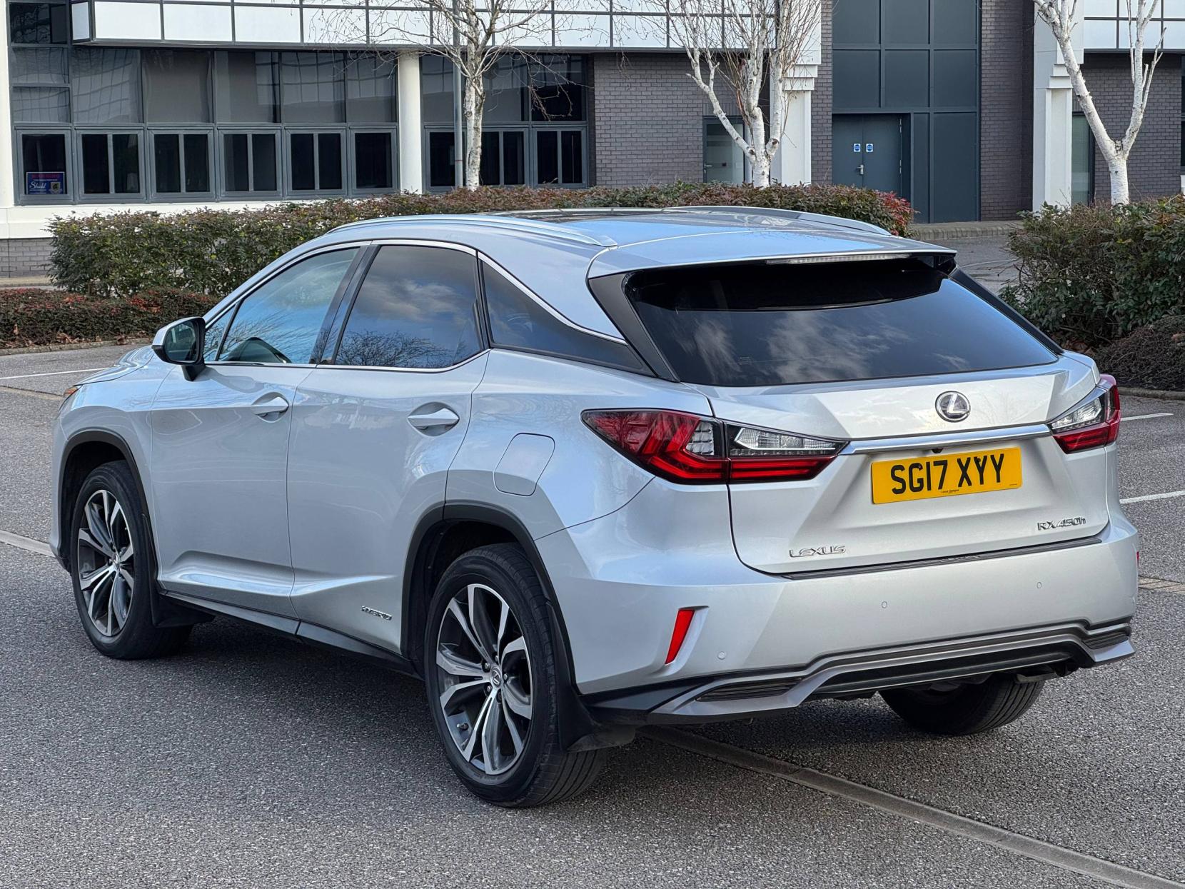 Lexus RX 3.5 450h V6 Luxury SUV 5dr Petrol Hybrid CVT 4WD Euro 6 (s/s) (313 ps)