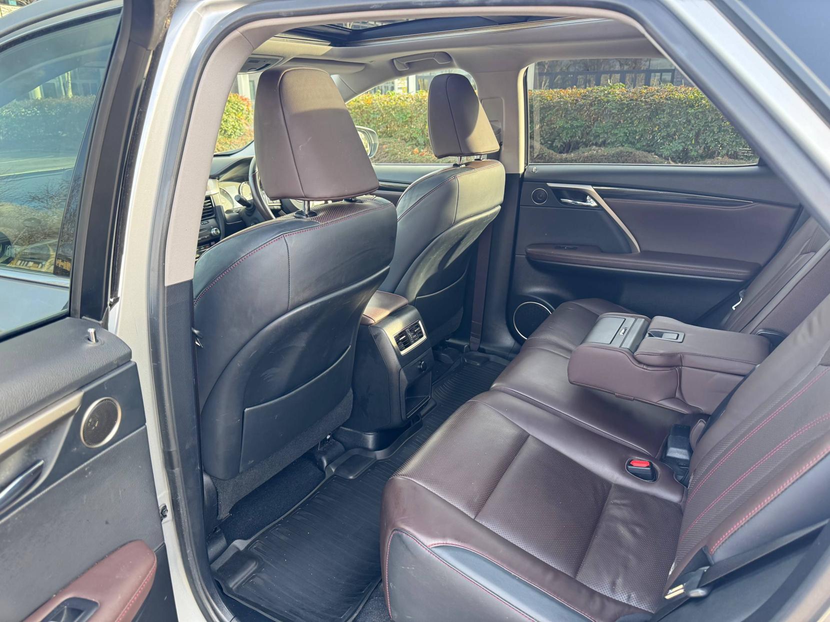 Lexus RX 3.5 450h V6 Luxury SUV 5dr Petrol Hybrid CVT 4WD Euro 6 (s/s) (313 ps)