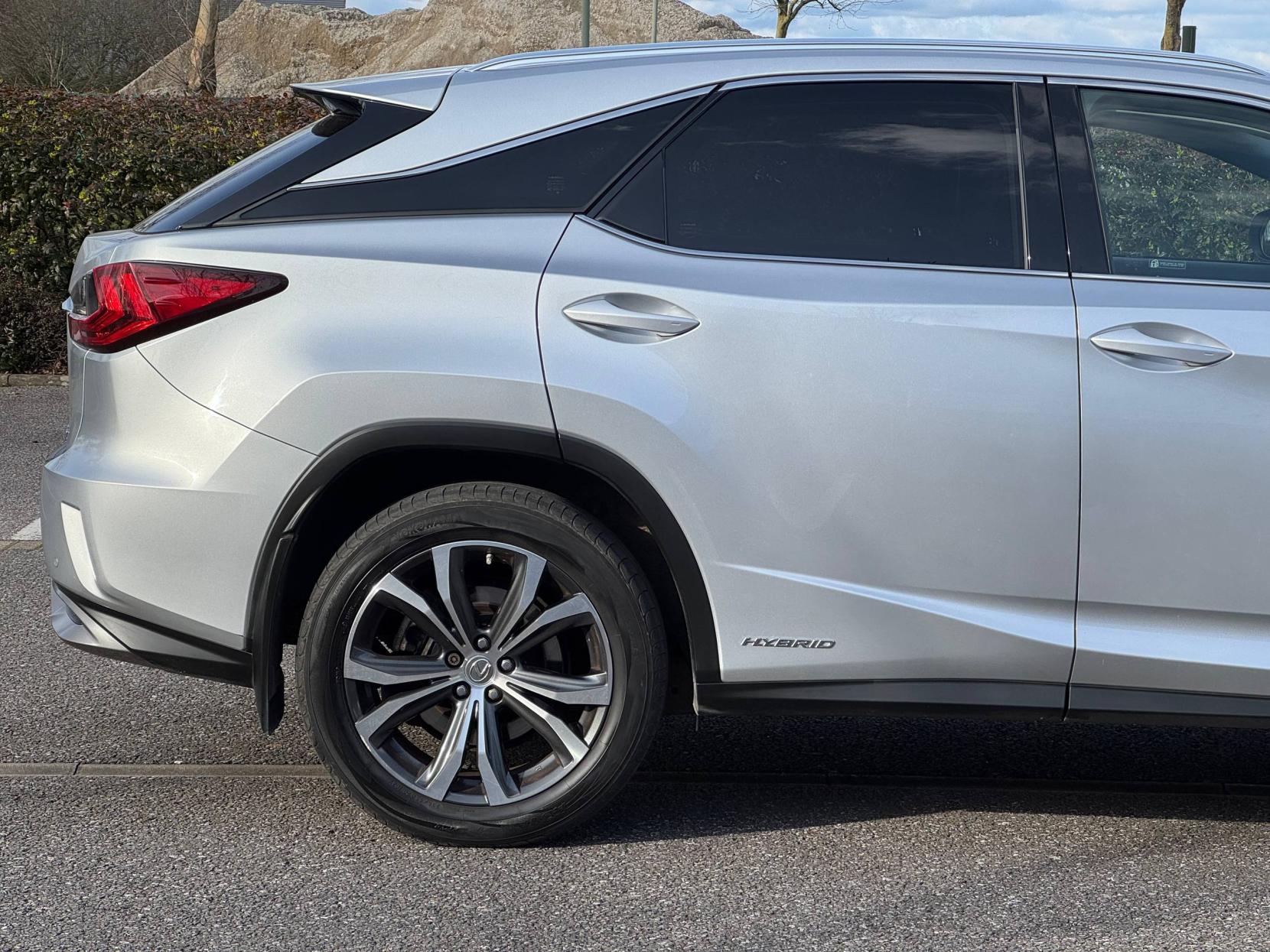 Lexus RX 3.5 450h V6 Luxury SUV 5dr Petrol Hybrid CVT 4WD Euro 6 (s/s) (313 ps)