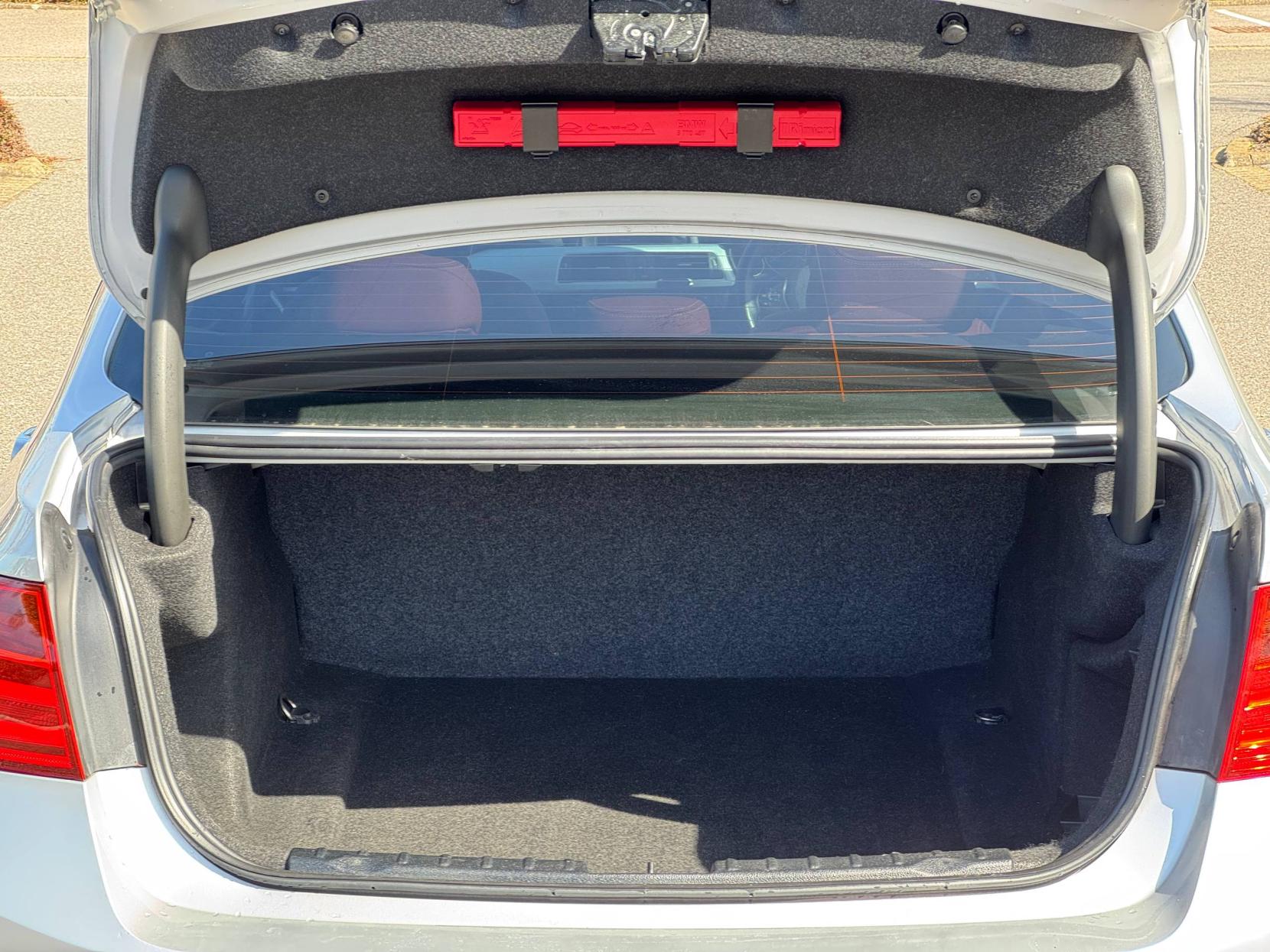 BMW 3 Series 2.0 320i SE Saloon 4dr Petrol Manual xDrive Euro 5 (s/s) (184 ps)