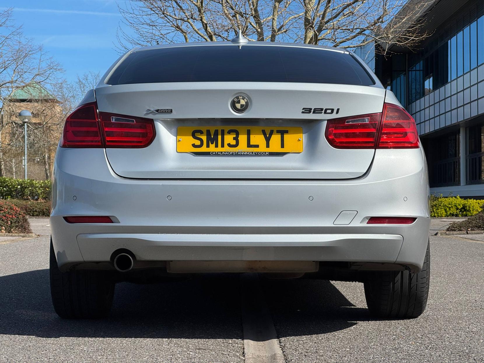 BMW 3 Series 2.0 320i SE Saloon 4dr Petrol Manual xDrive Euro 5 (s/s) (184 ps)