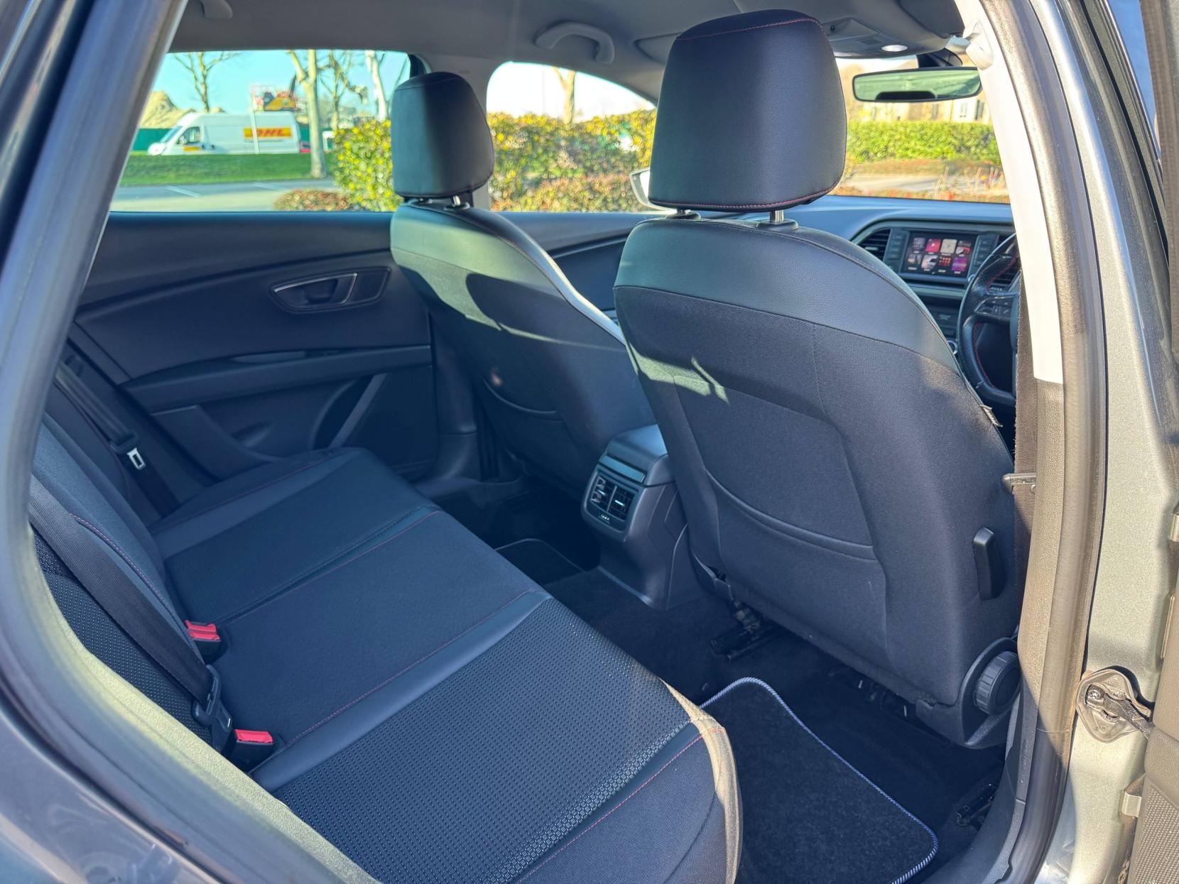 SEAT Leon 1.8 TSI FR Technology Hatchback 5dr Petrol Manual Euro 6 (s/s) (180 ps)