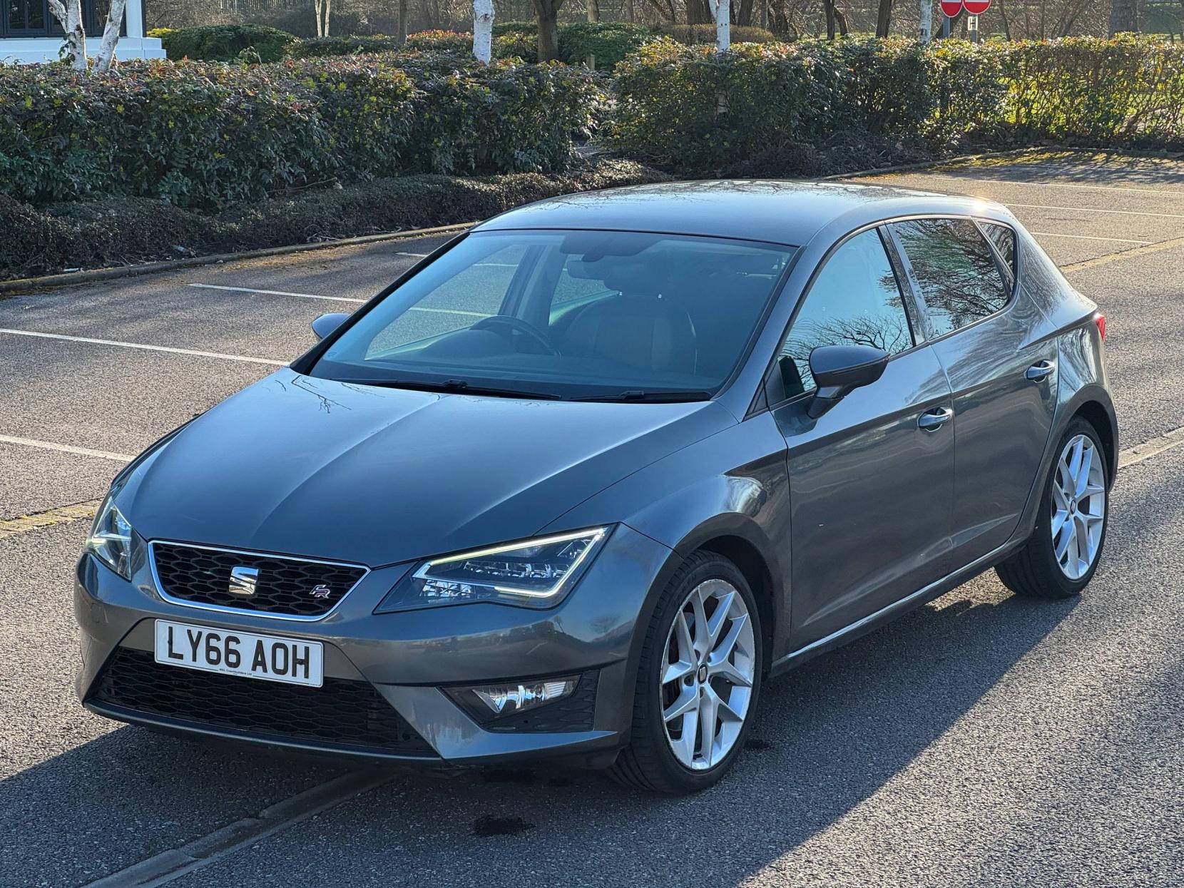 SEAT Leon 1.8 TSI FR Technology Hatchback 5dr Petrol Manual Euro 6 (s/s) (180 ps)