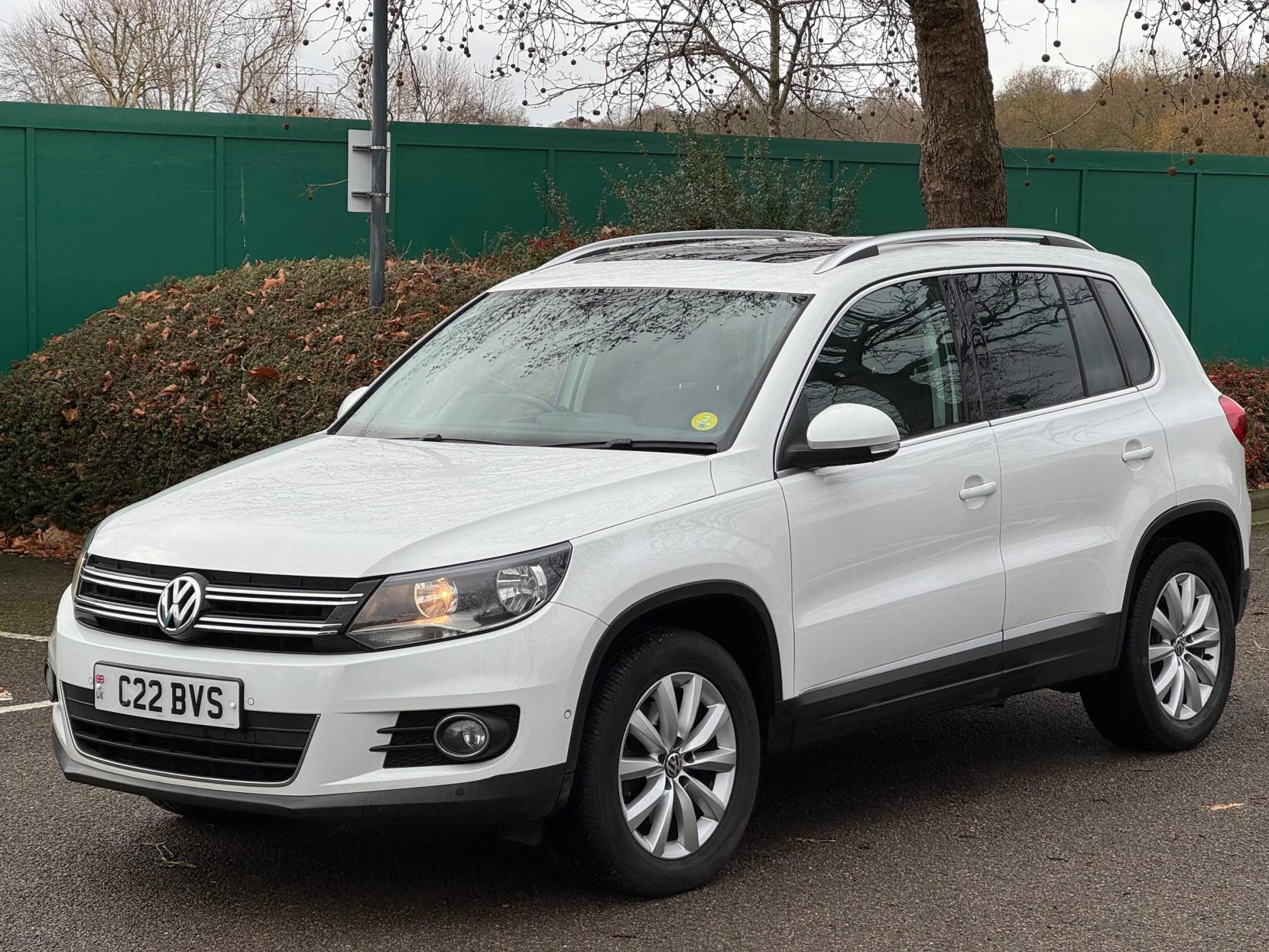 Volkswagen Tiguan 2.0 TDI BlueMotion Tech Match SUV 5dr Diesel DSG 4WD Euro 5 (s/s) (140 ps)