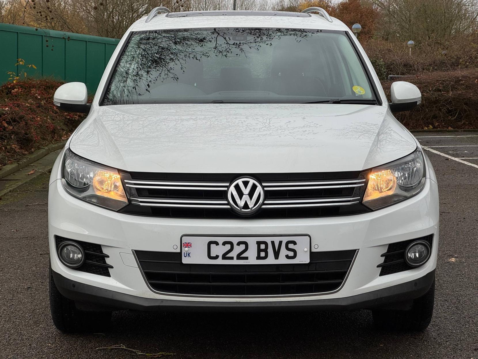 Volkswagen Tiguan 2.0 TDI BlueMotion Tech Match SUV 5dr Diesel DSG 4WD Euro 5 (s/s) (140 ps)