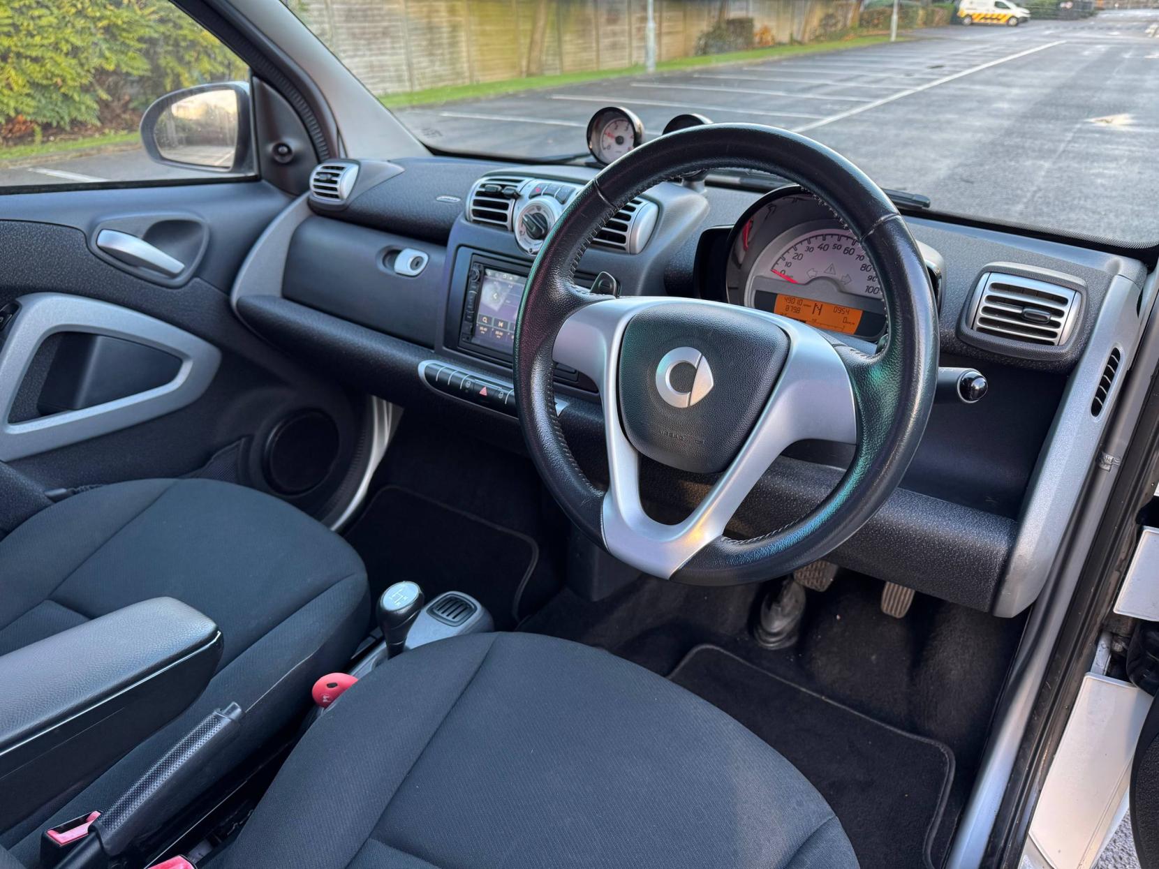 Smart fortwo 0.8 CDI Pulse Coupe 2dr Diesel SoftTouch Euro 5 (54 bhp)