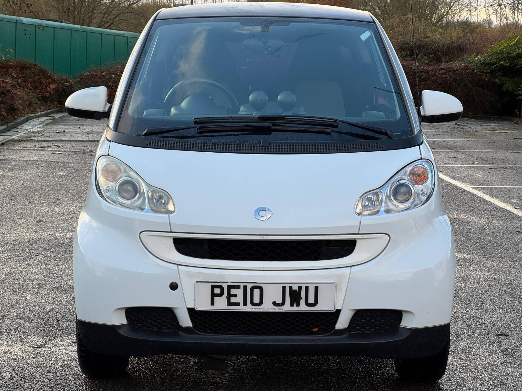 Smart fortwo 0.8 CDI Pulse Coupe 2dr Diesel SoftTouch Euro 5 (54 bhp)