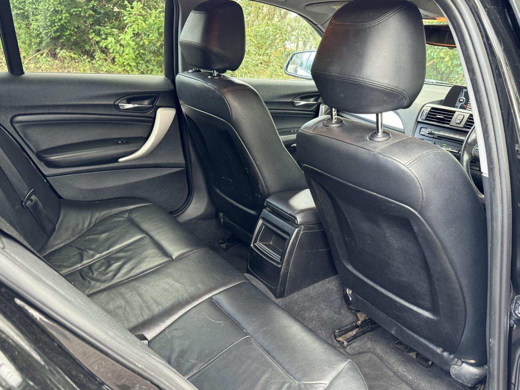 BMW 1 Series 1.6 116d ED EfficientDynamics Business Hatchback 5dr Diesel Manual Euro 5 (s/s) (116 ps)