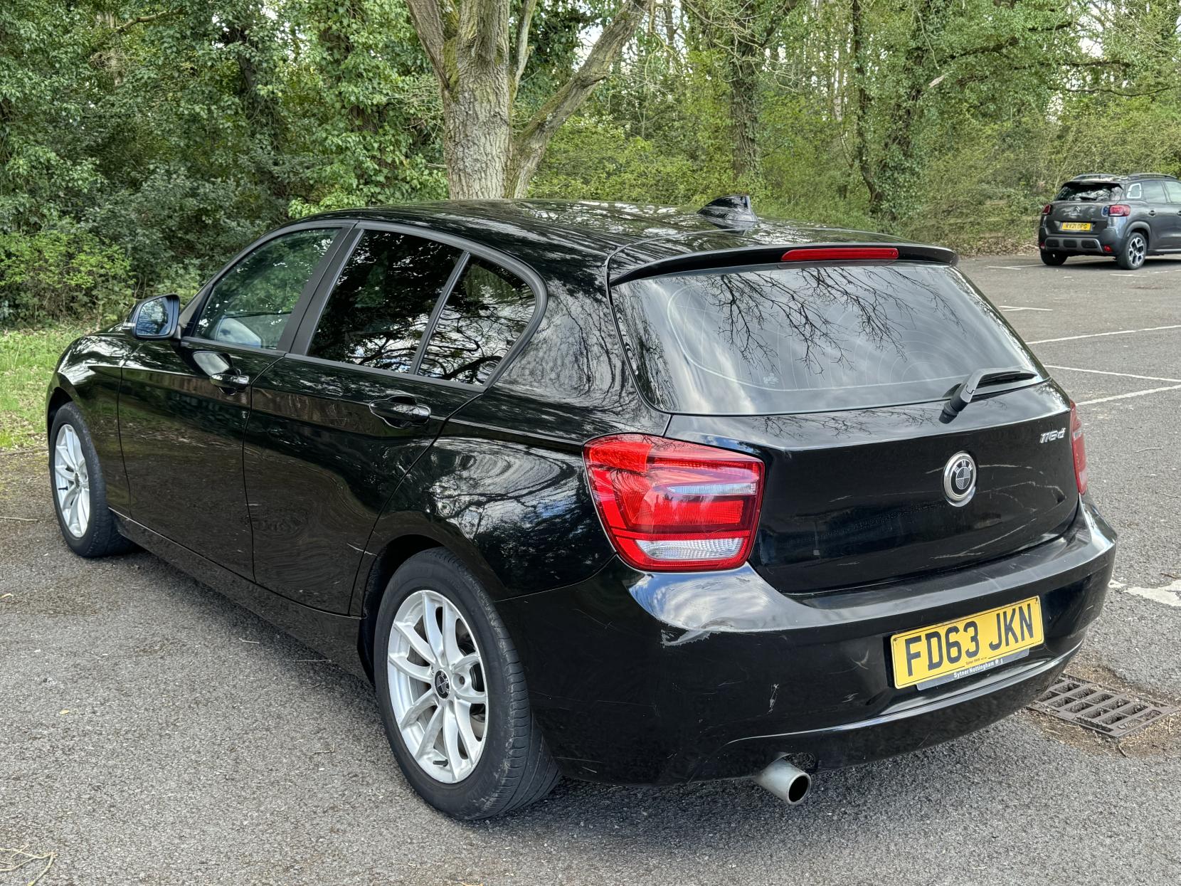 BMW 1 Series 1.6 116d ED EfficientDynamics Business Hatchback 5dr Diesel Manual Euro 5 (s/s) (116 ps)