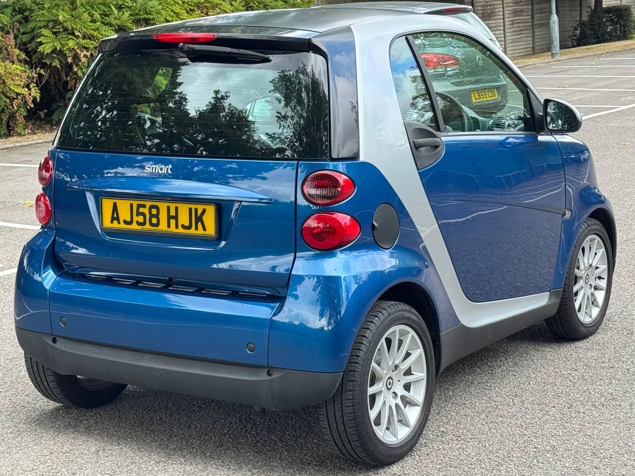 Smart fortwo 1.0 Passion Coupe 2dr Petrol Auto Euro 4 (71 bhp)