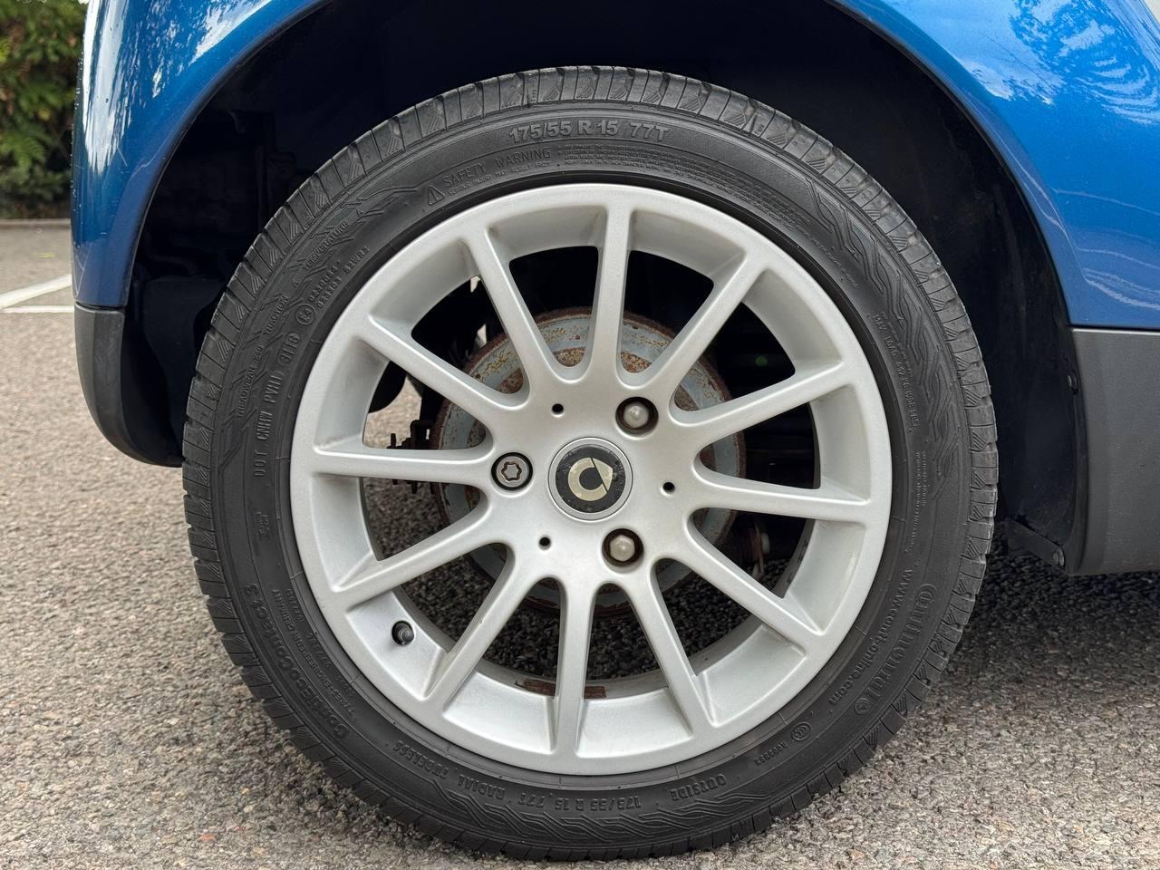 Smart fortwo 1.0 Passion Coupe 2dr Petrol Auto Euro 4 (71 bhp)