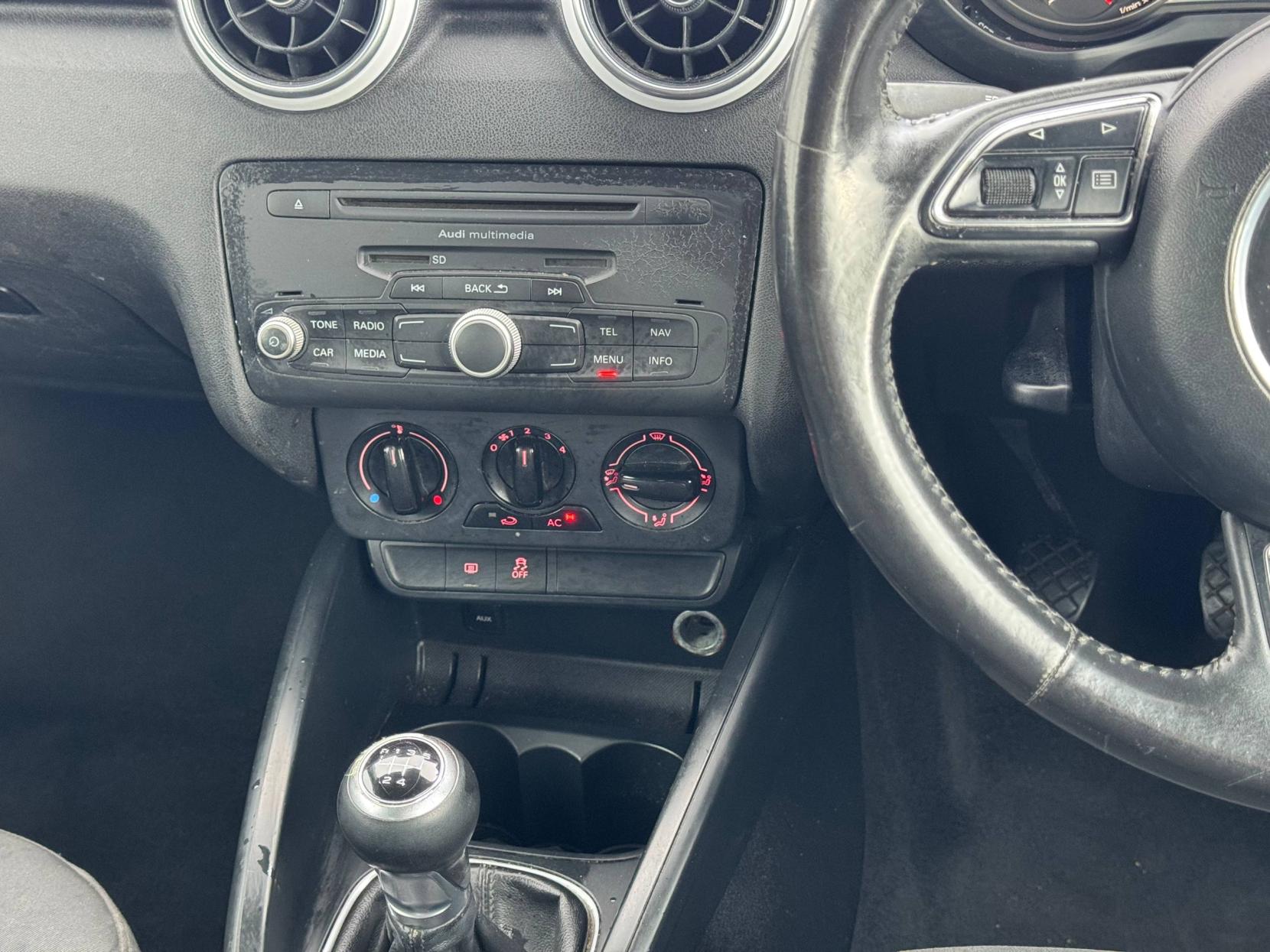 Audi A1 1.6 TDI SE Hatchback 3dr Diesel Manual Euro 5 (s/s) (105 ps)