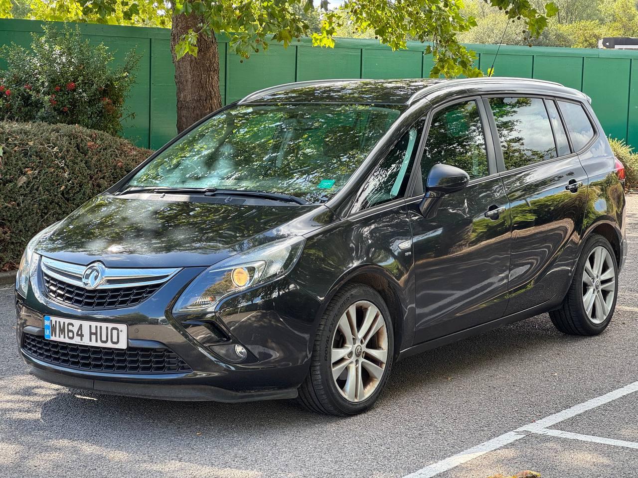 Vauxhall Zafira Tourer 2.0 CDTi SRi MPV 5dr Diesel Manual Euro 5 (130 ps)