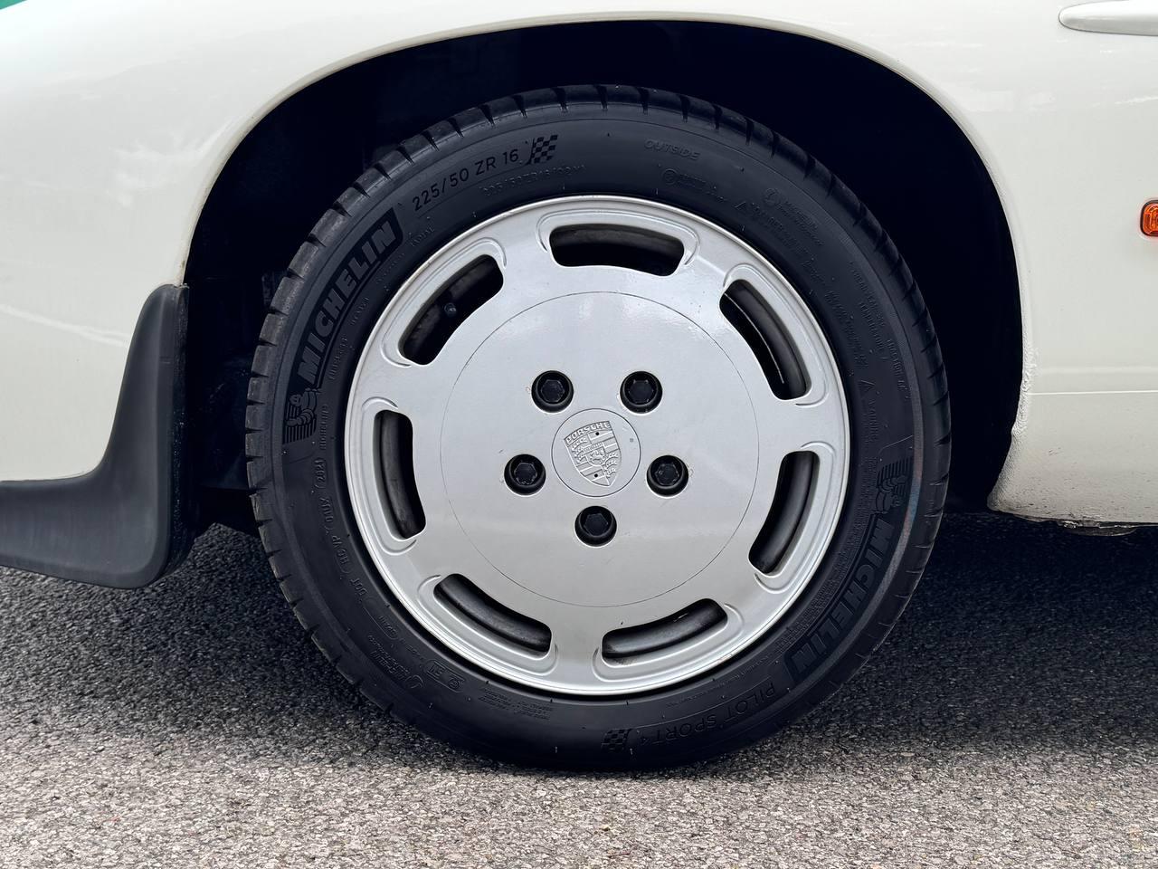 Porsche 928 4.7 S Coupe 2dr Petrol Automatic (300 bhp)