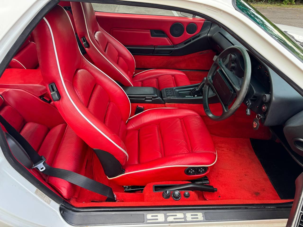 Porsche 928 4.7 S Coupe 2dr Petrol Automatic (300 bhp)