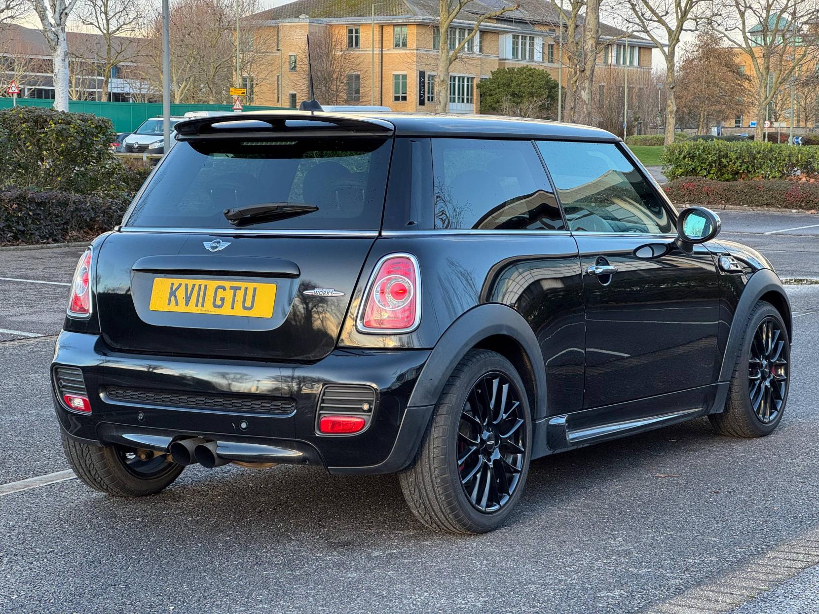 MINI Hatch 1.6 John Cooper Works Hatchback 3dr Petrol Manual Euro 5 (211 ps)