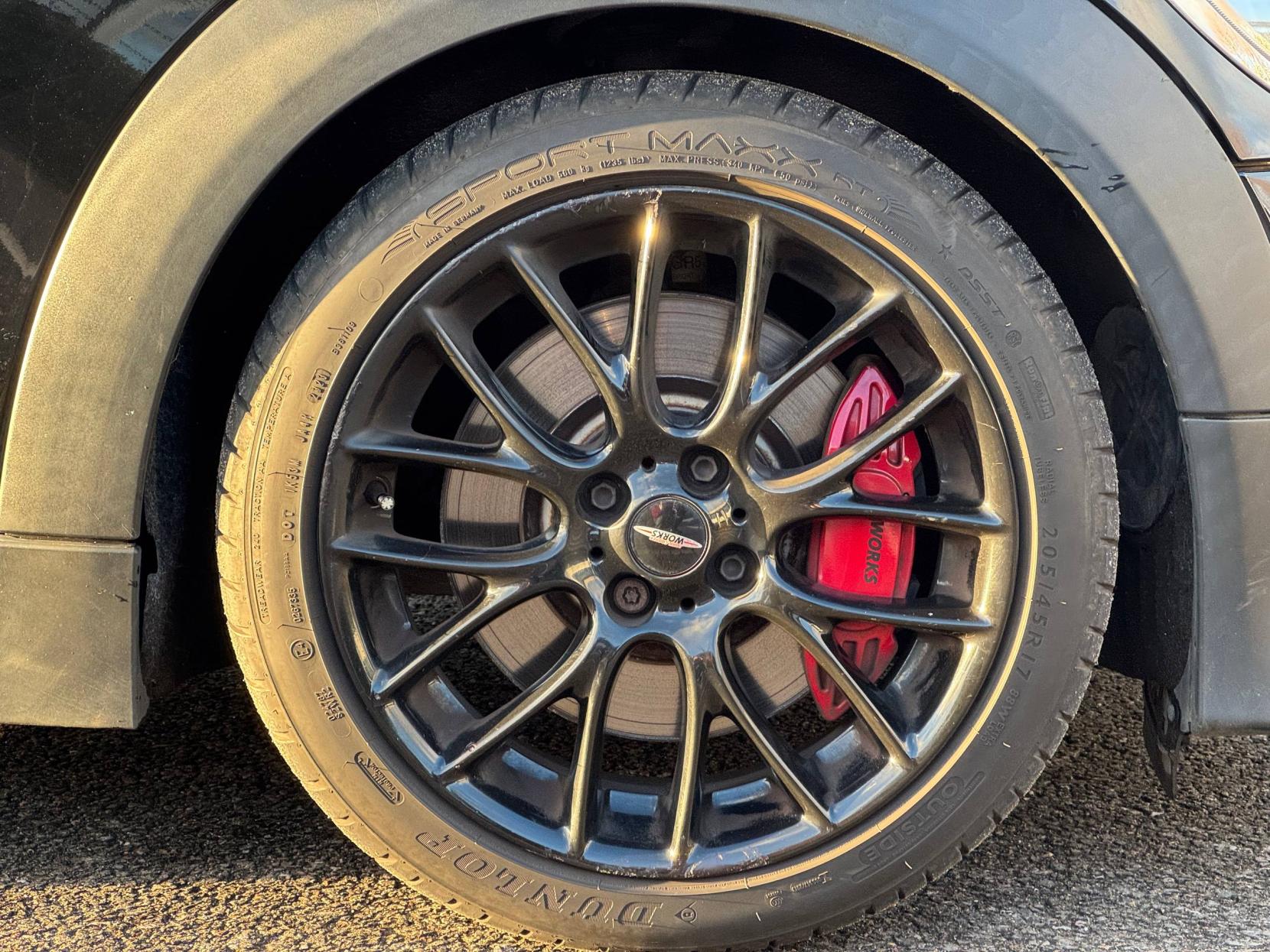 MINI Hatch 1.6 John Cooper Works Hatchback 3dr Petrol Manual Euro 5 (211 ps)